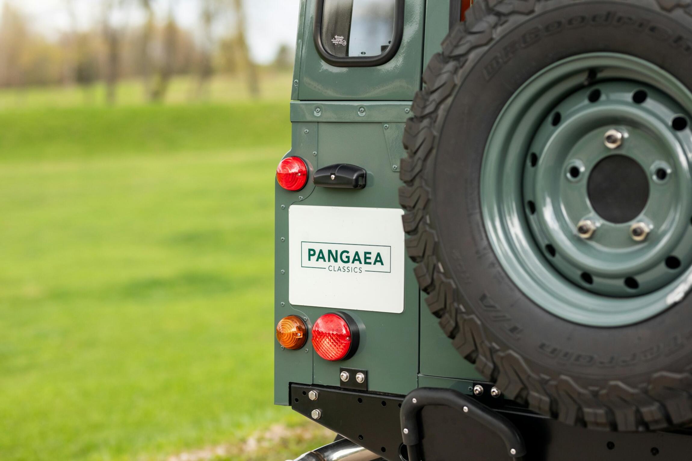 1998 Land Rover Defender 110 Td5