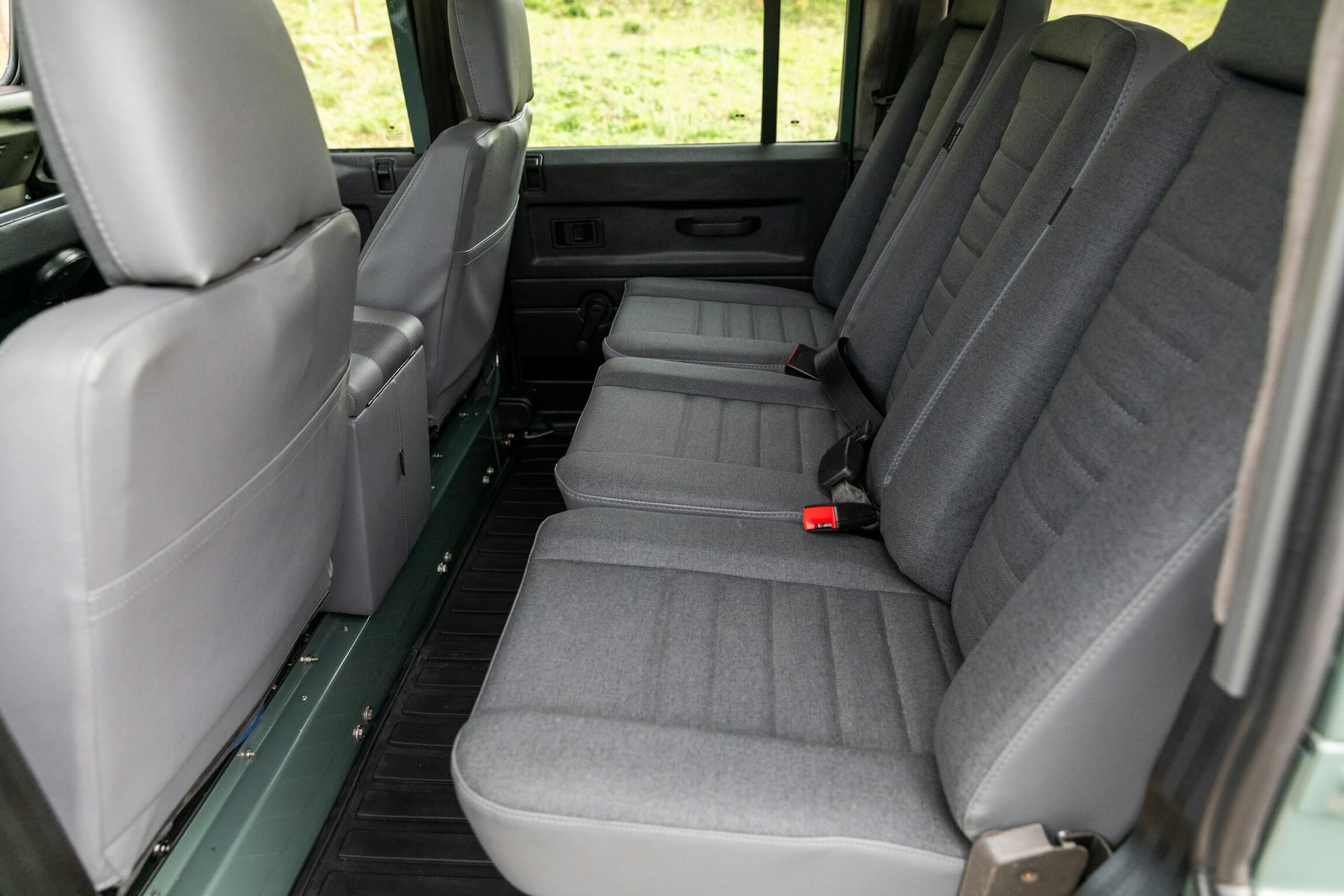 1998 Land Rover Defender 110 Td5 - 4