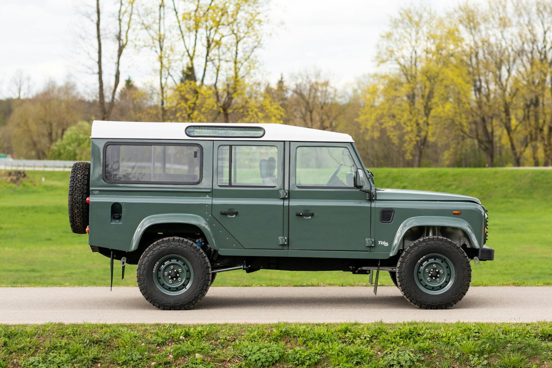 1998 Land Rover Defender 110 Td5