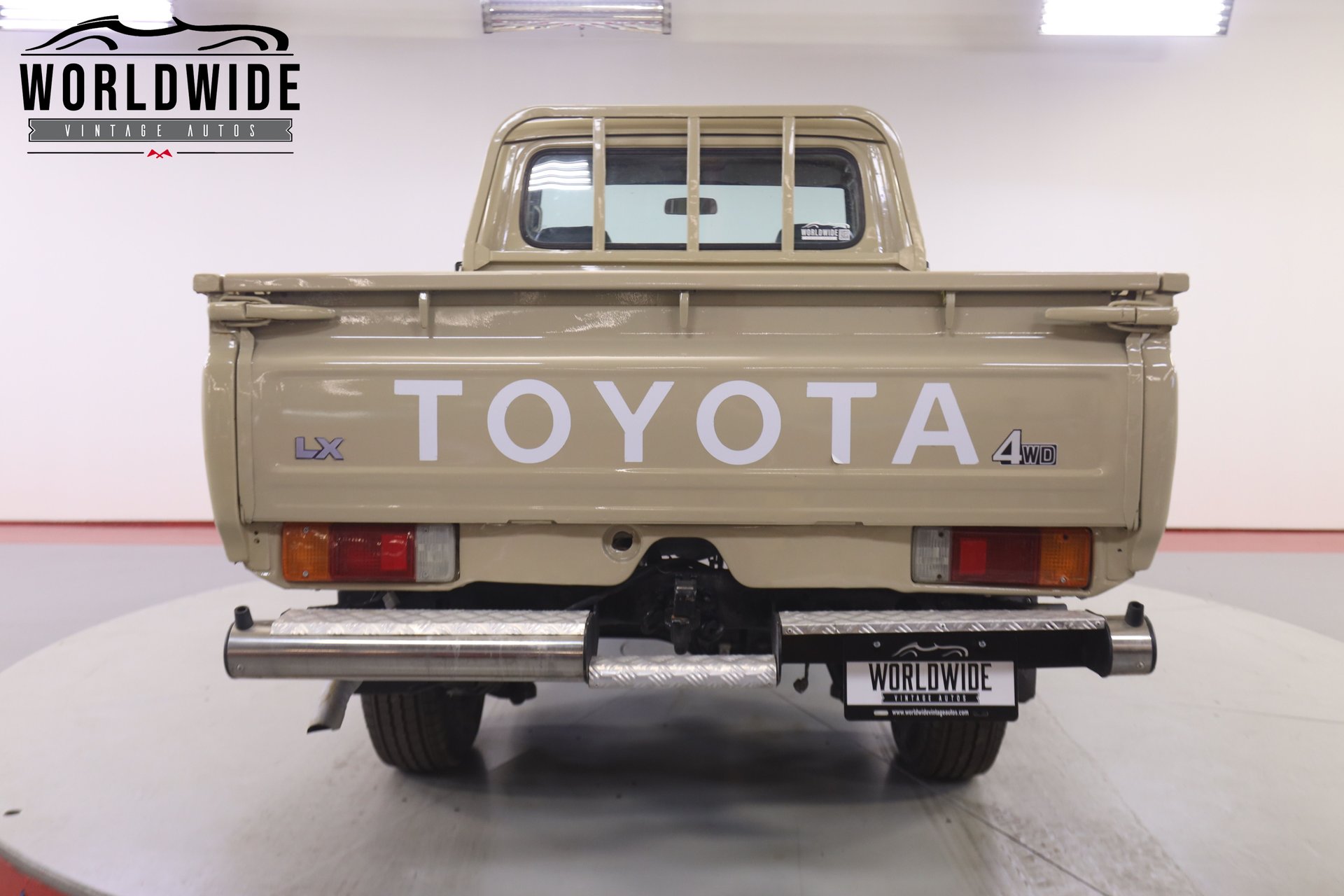 1991 Toyota FJ75 Land Cruiser Pickup