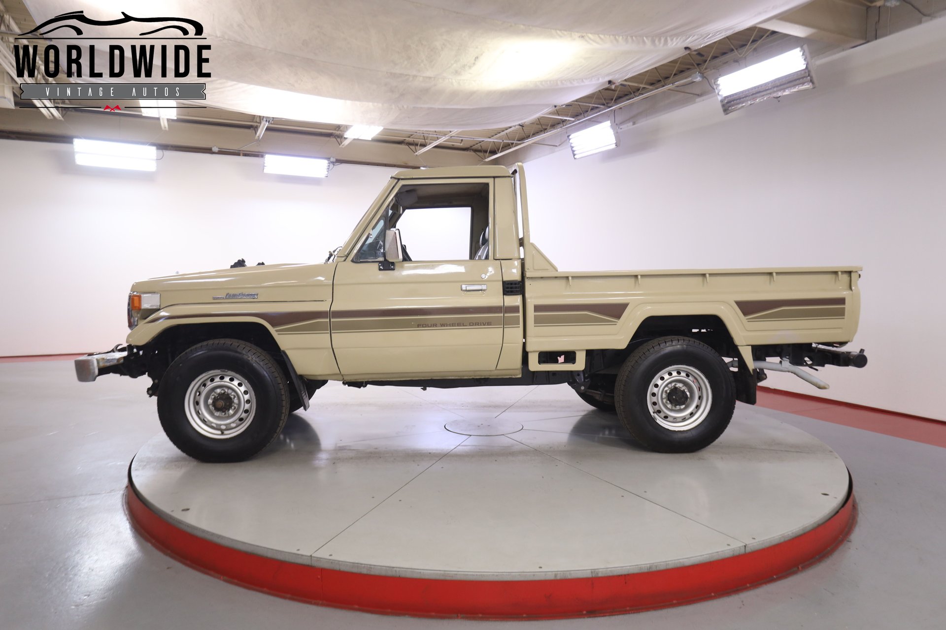 1991 Toyota FJ75 Land Cruiser Pickup - 2