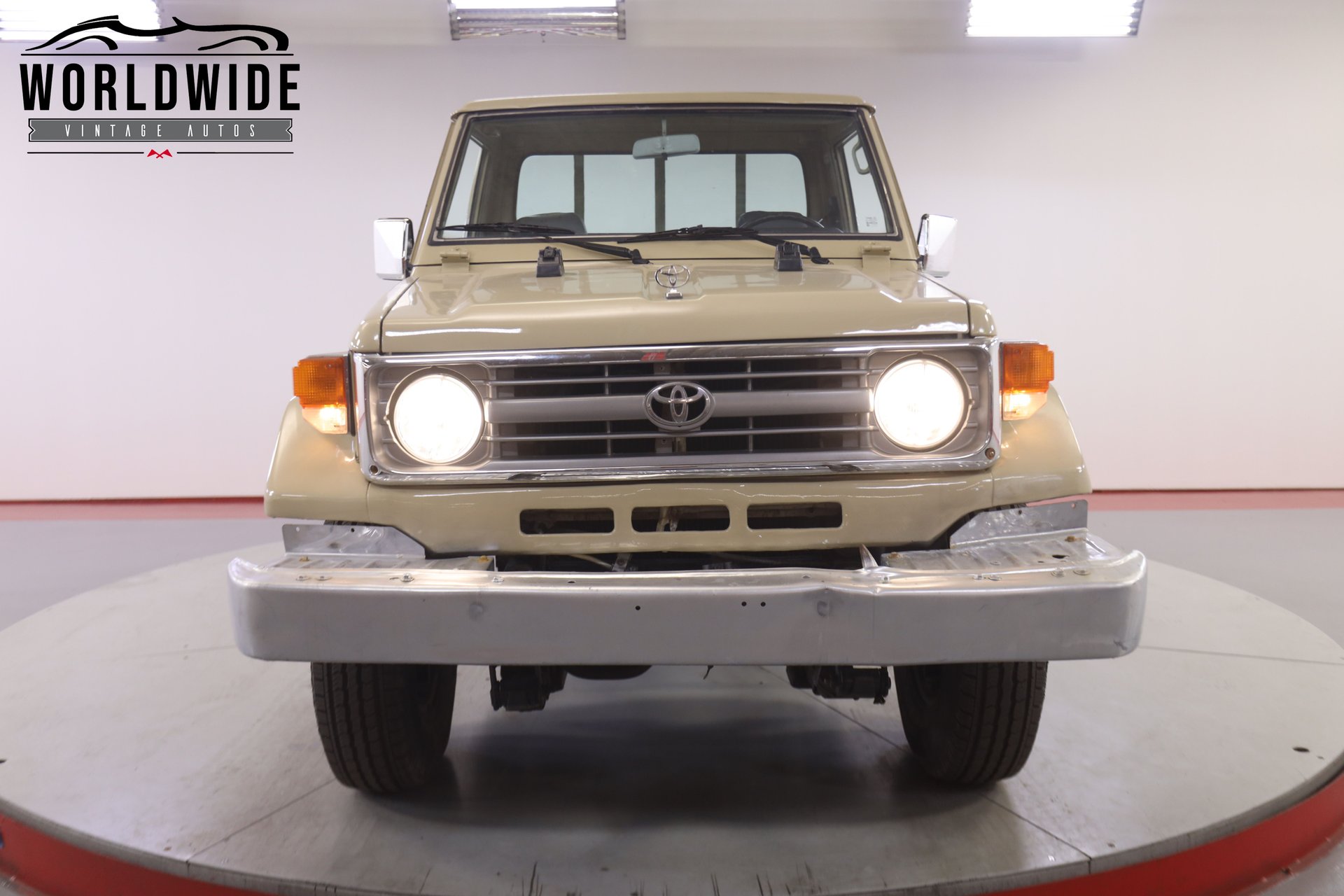 1991 Toyota FJ75 Land Cruiser Pickup