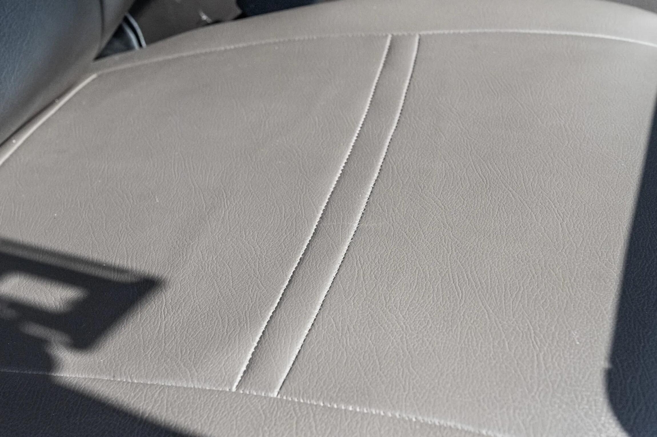 Sold: 1996 Toyota Land Cruiser VX-R