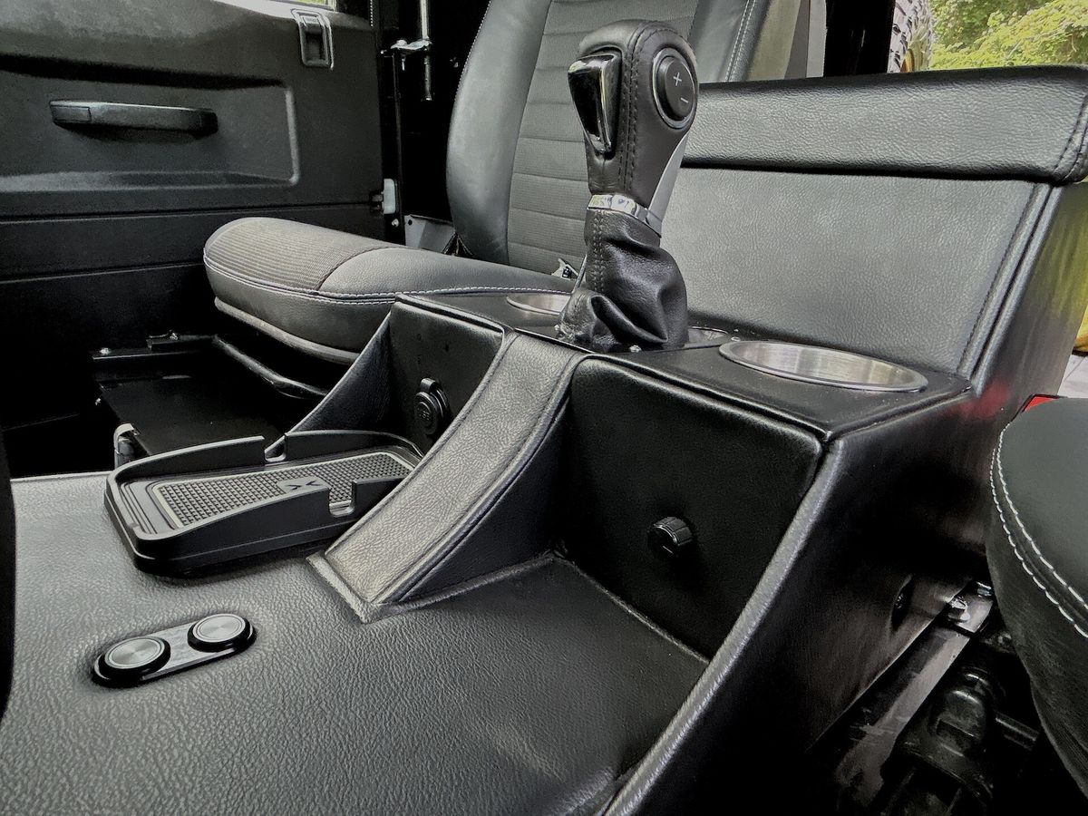 1997 Land Rover Defender 90 Soft Top - 5
