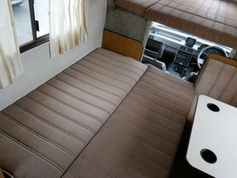 1992 Isuzu Rodeo Camper