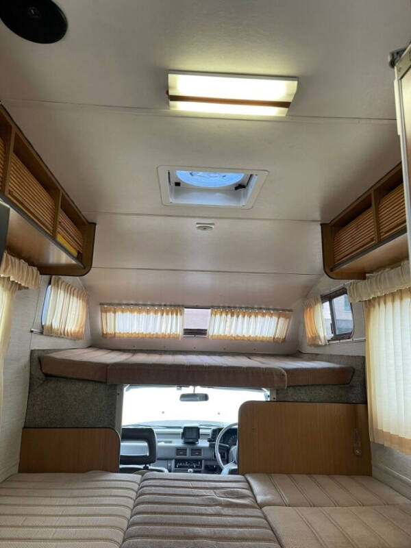 1992 Isuzu Rodeo Camper