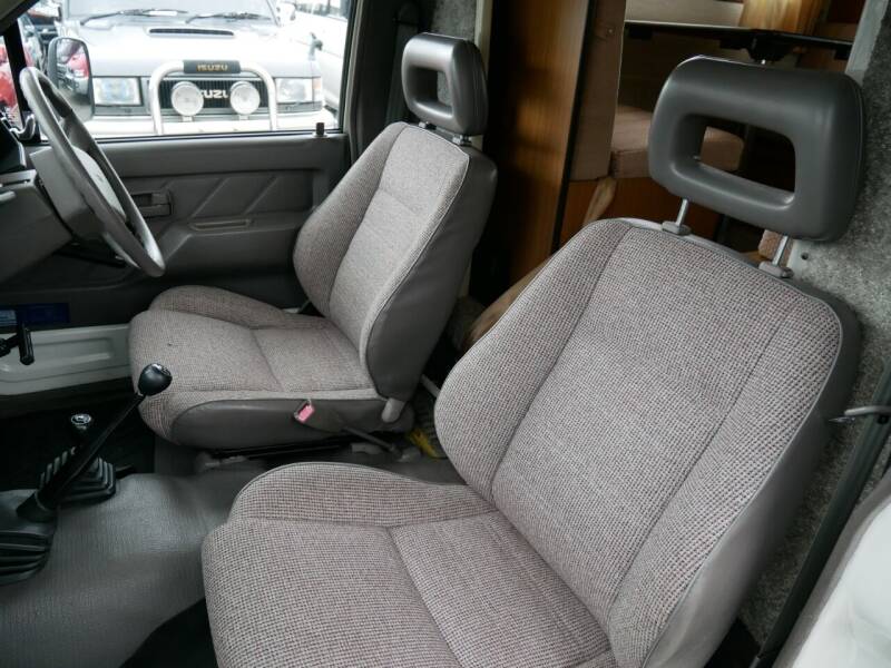 1992 Isuzu Rodeo Camper