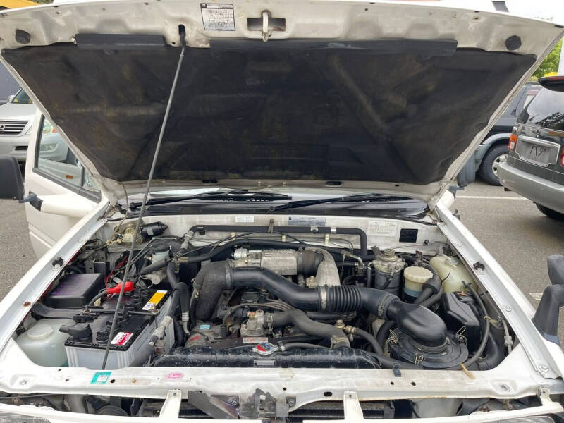 1992 Isuzu Rodeo Camper