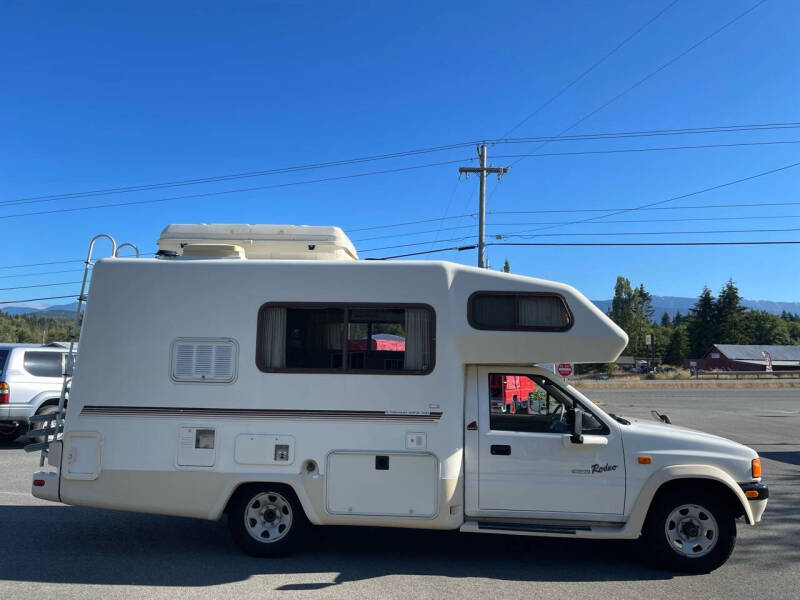 1992 Isuzu Rodeo Camper - 4