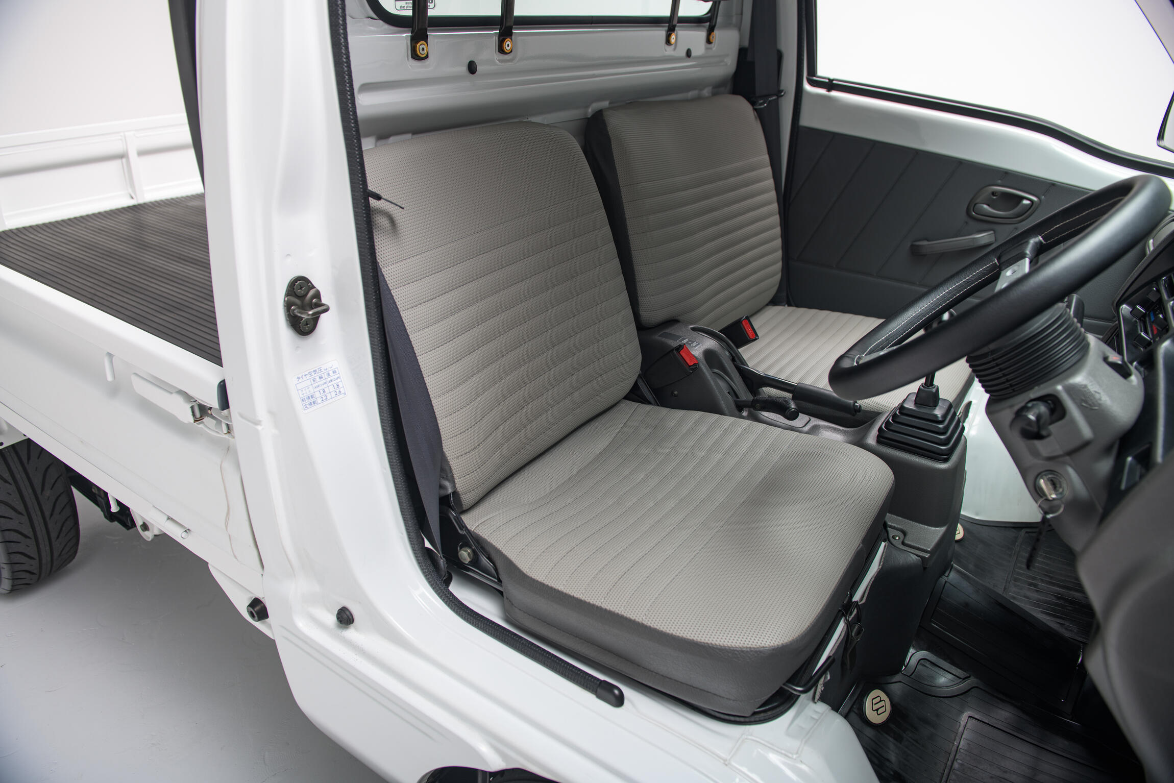 Sold: 1997 Suzuki Carry 4×4 Kei Truck