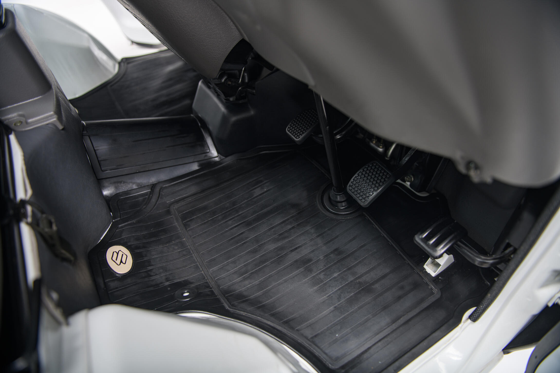 Sold: 1997 Suzuki Carry 4×4 Kei Truck