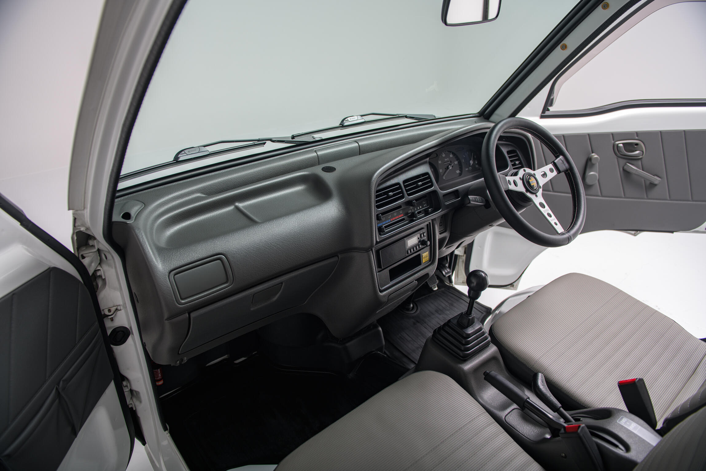 Sold: 1997 Suzuki Carry 4×4 Kei Truck