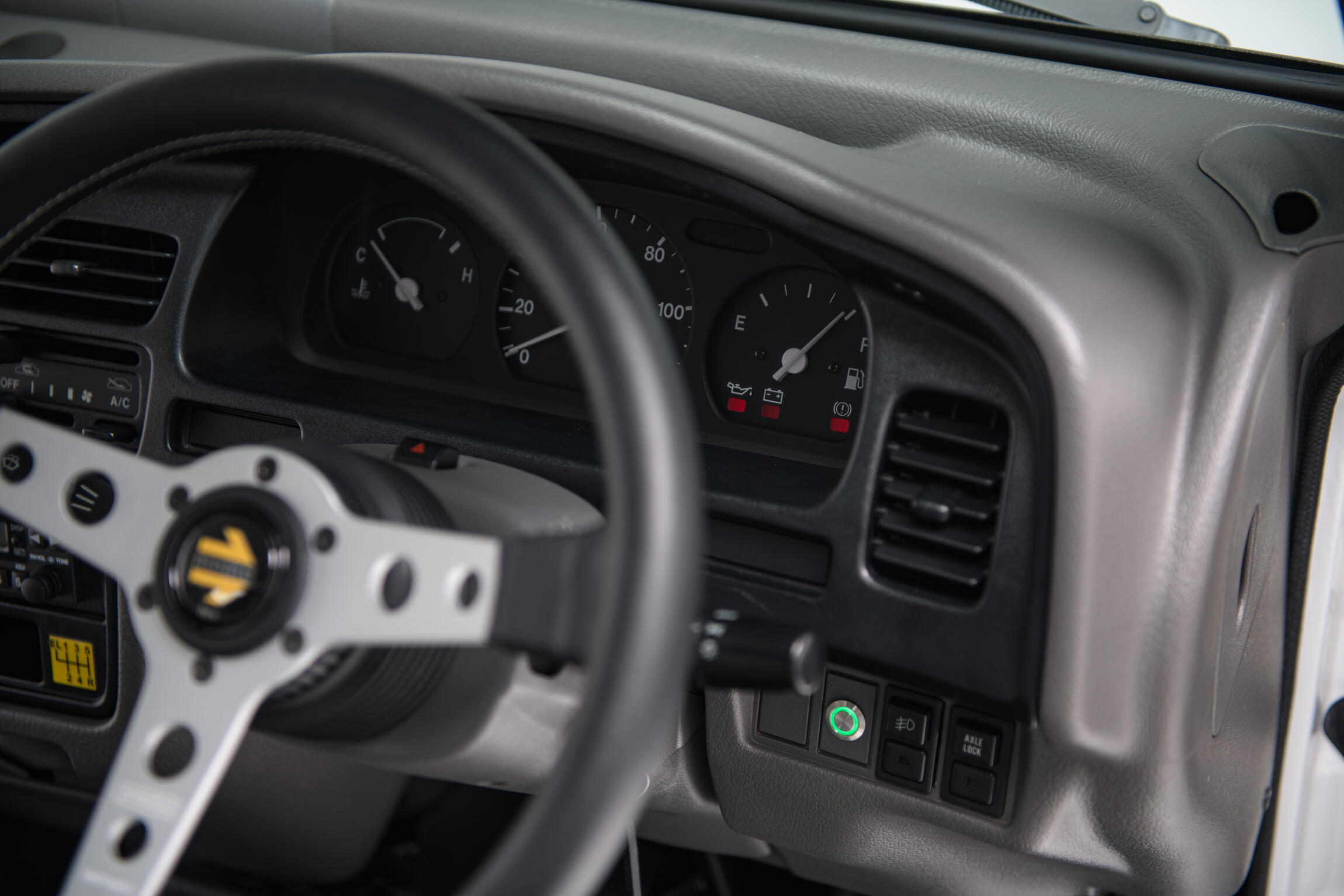 Sold: 1997 Suzuki Carry 4×4 Kei Truck