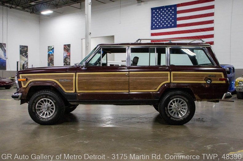 1988 Jeep Wagoneer - 2