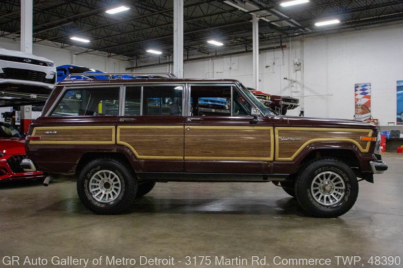 1988 Jeep Wagoneer - 5