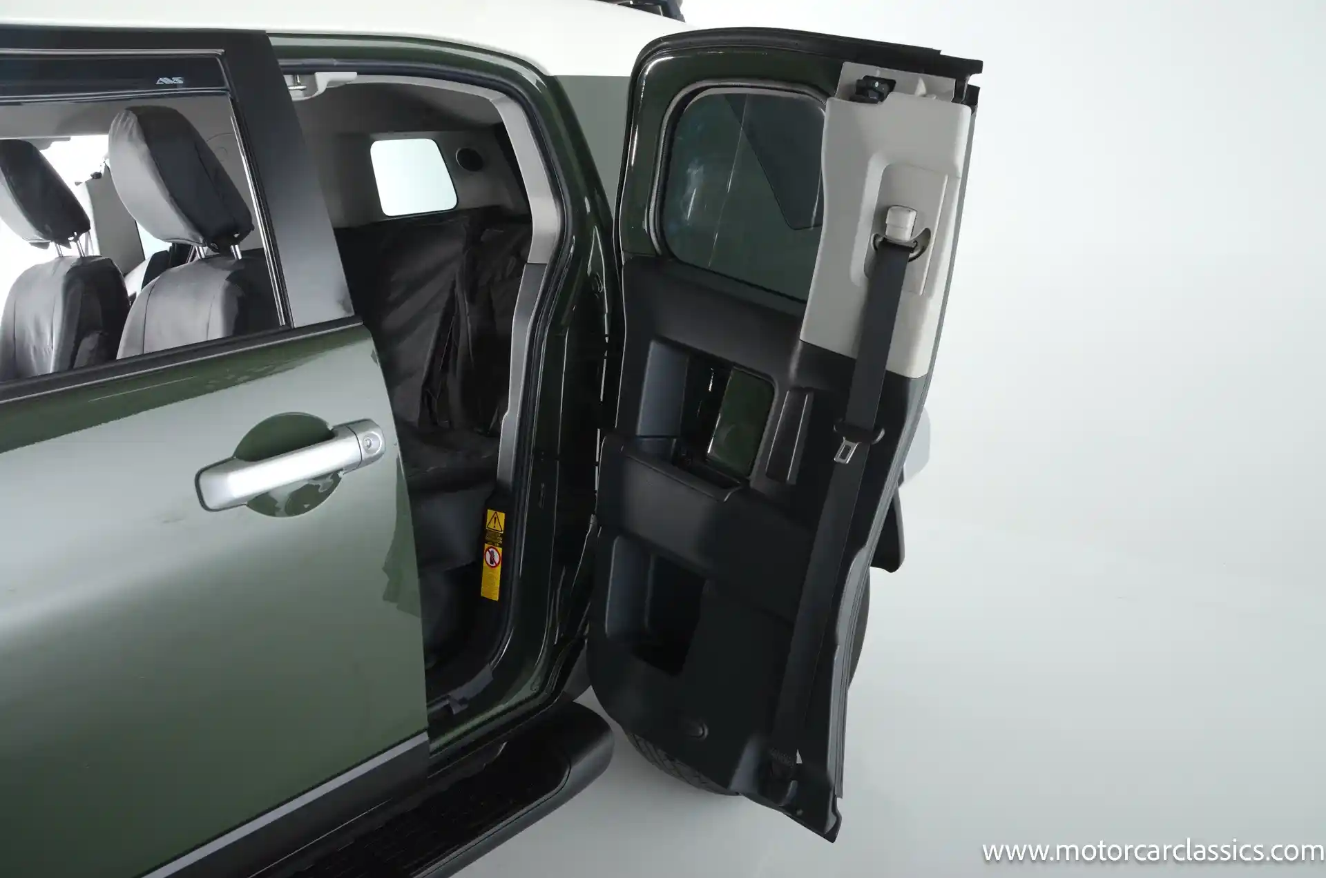 30k-Mile 2014 Toyota FJ Cruiser 4×4