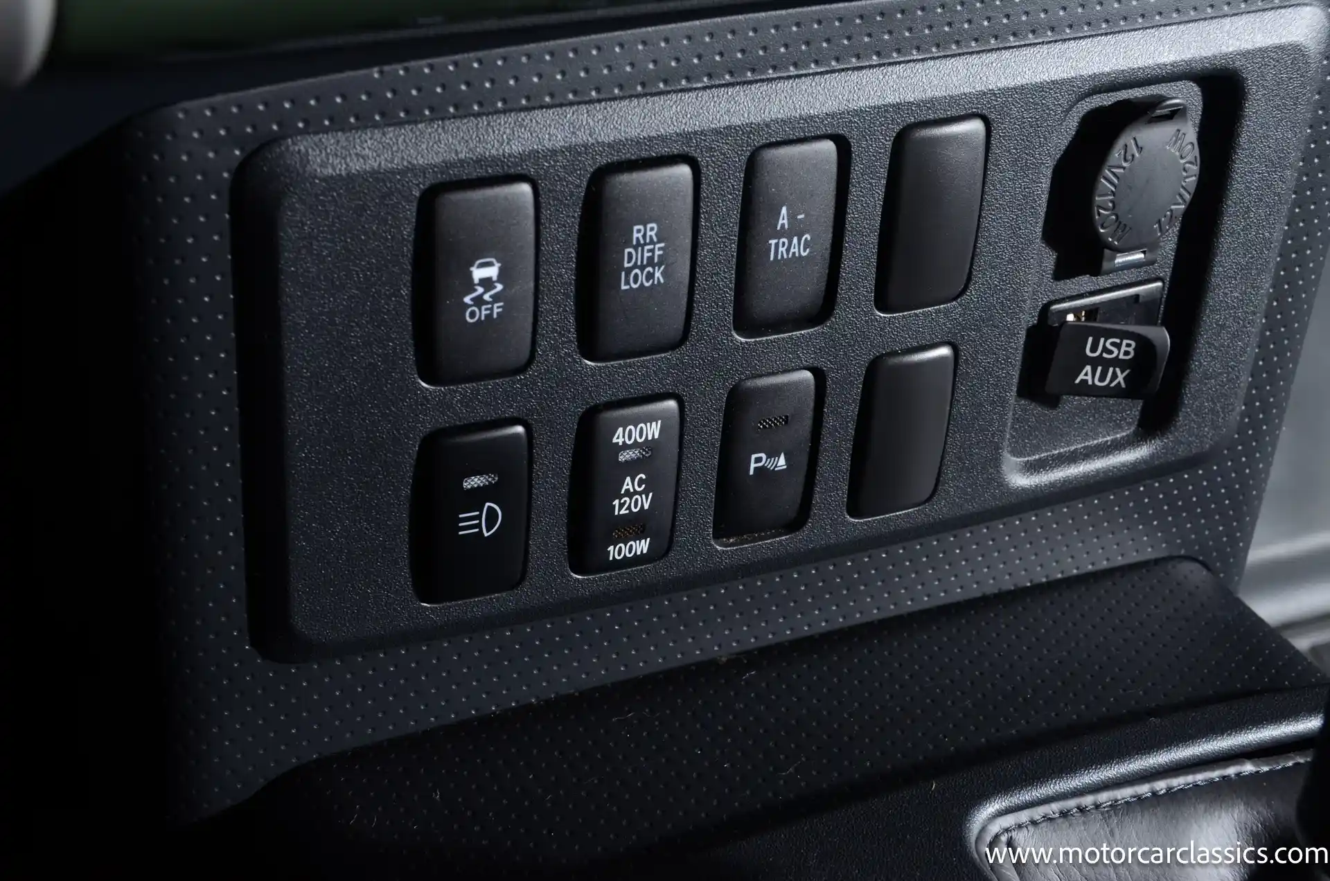 30k-Mile 2014 Toyota FJ Cruiser 4×4