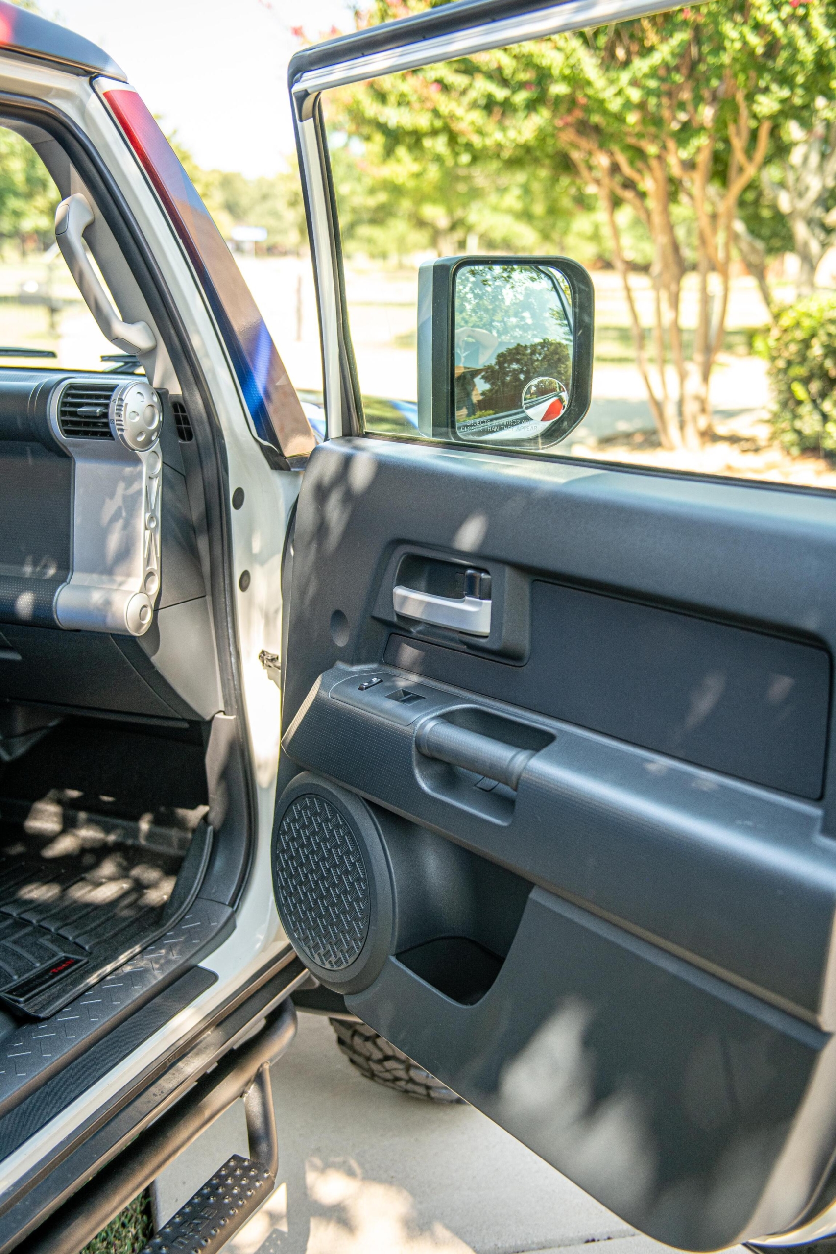 Sold: Modified 2014 Toyota FJ Cruiser