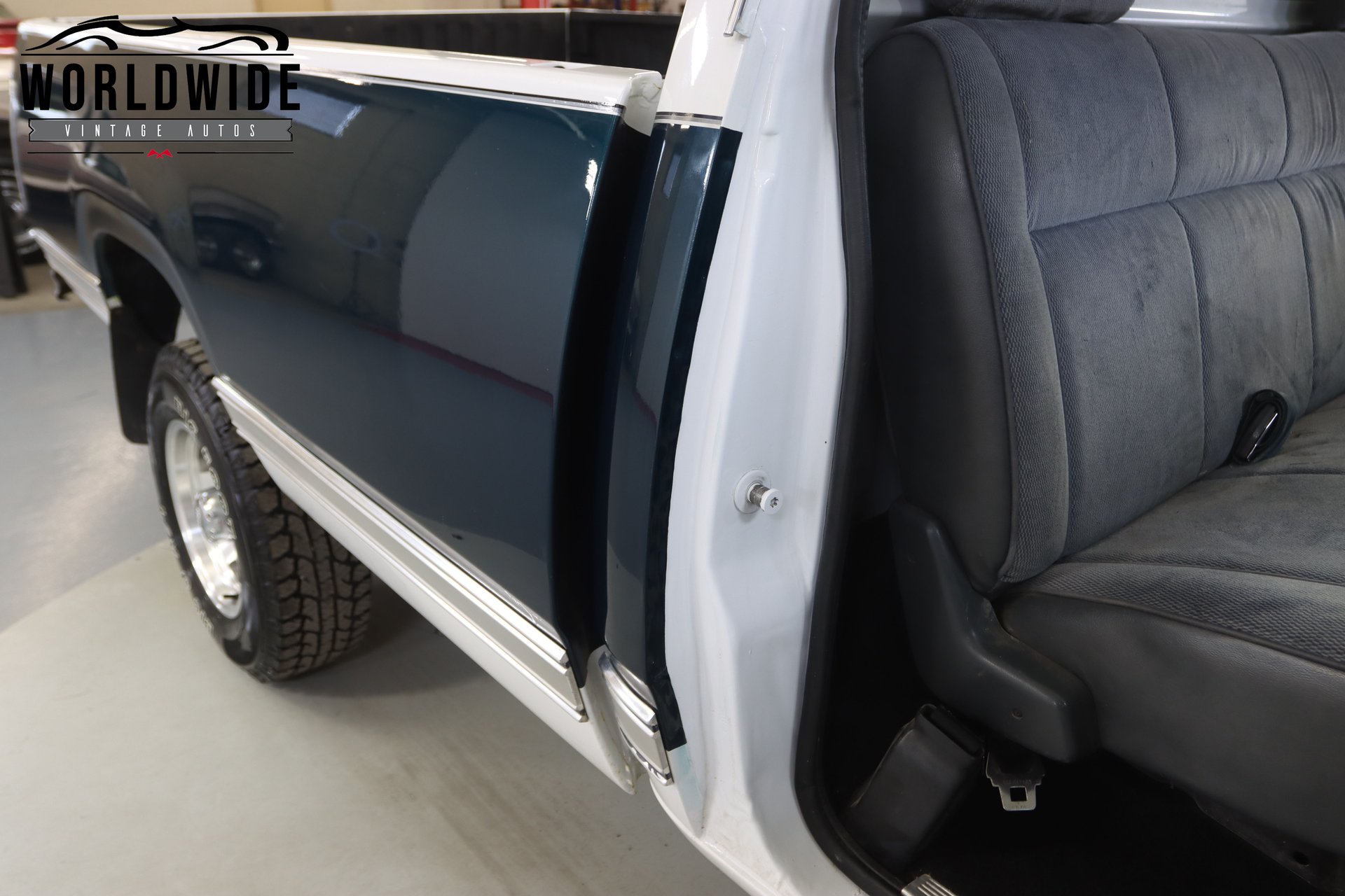 Sold: 1976 Dodge W200 Pickup 4x4