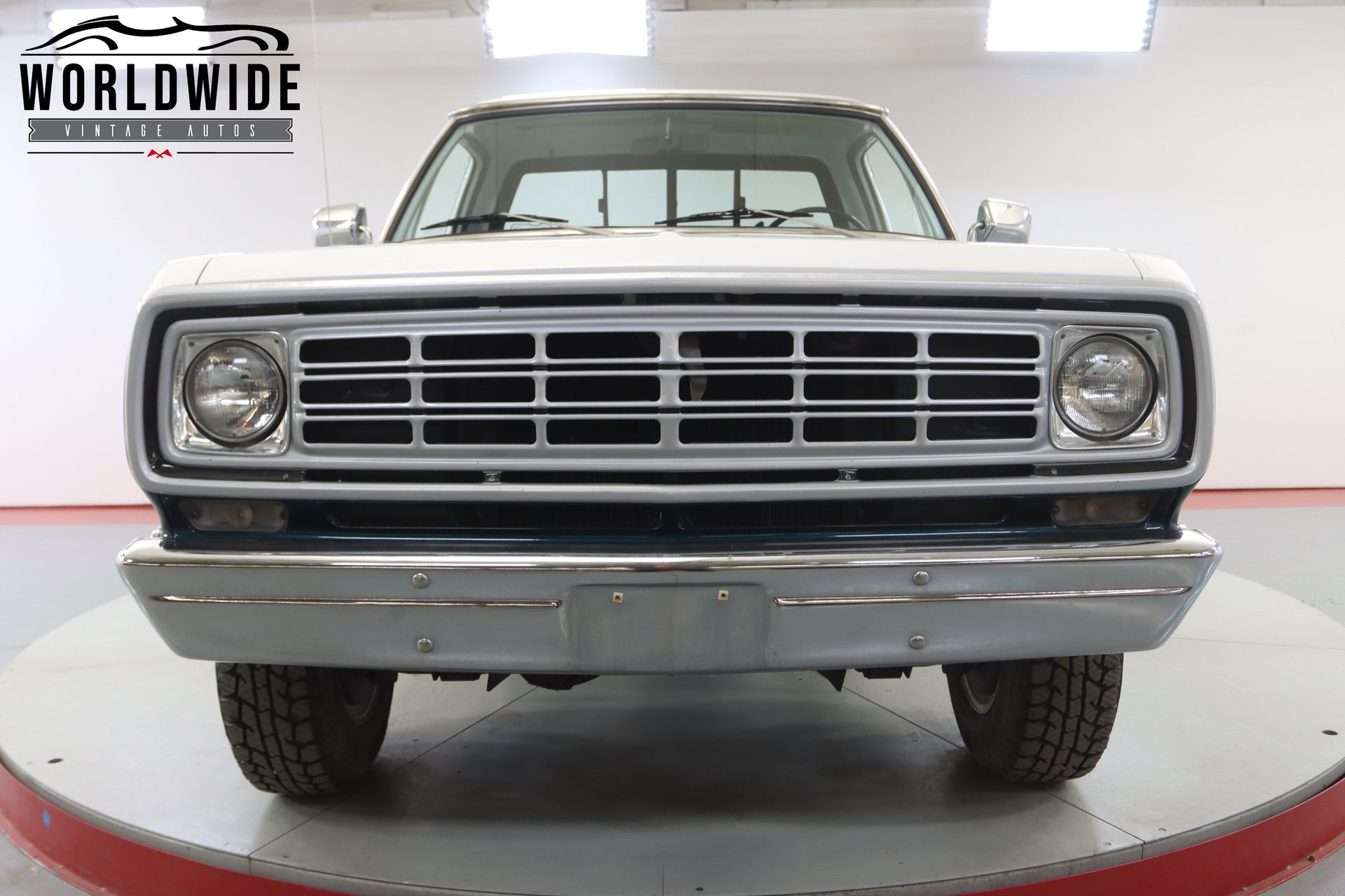 Sold: 1976 Dodge W200 Pickup 4x4