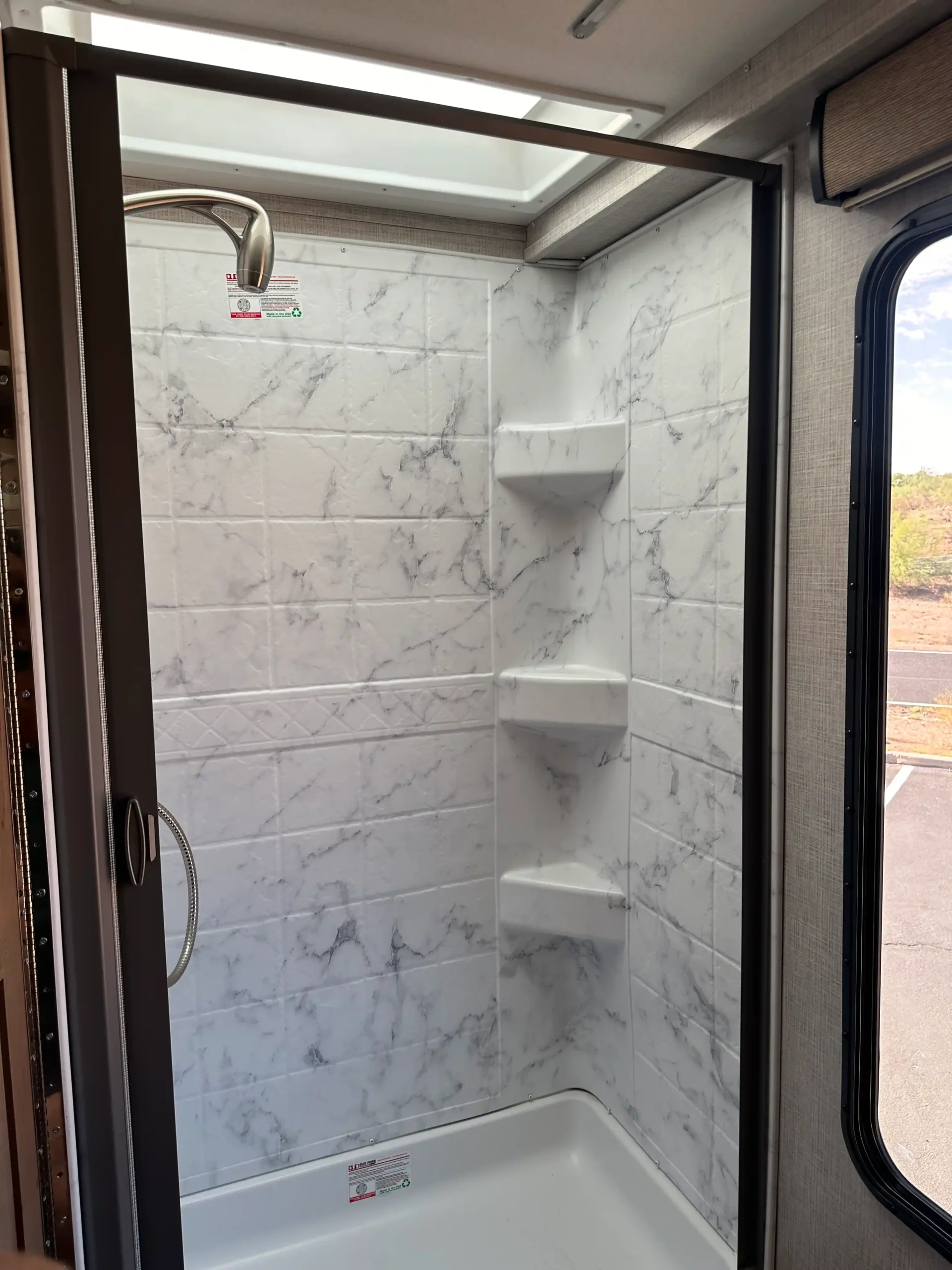 Sold: 2022 Ford F-550 Lariat Overland Build - 2