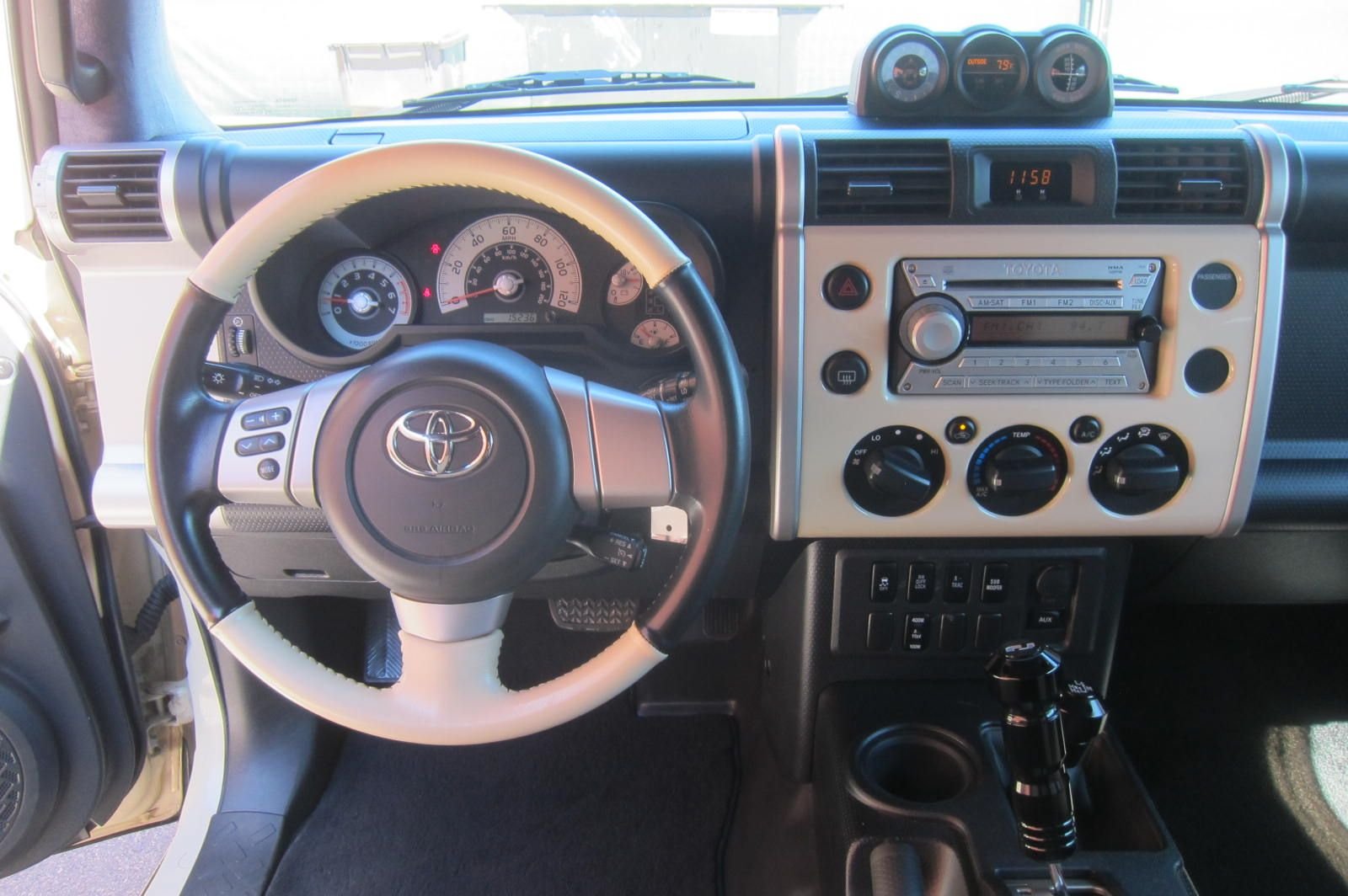 2010 Toyota FJ Cruiser Trail Teams Edition 4×4