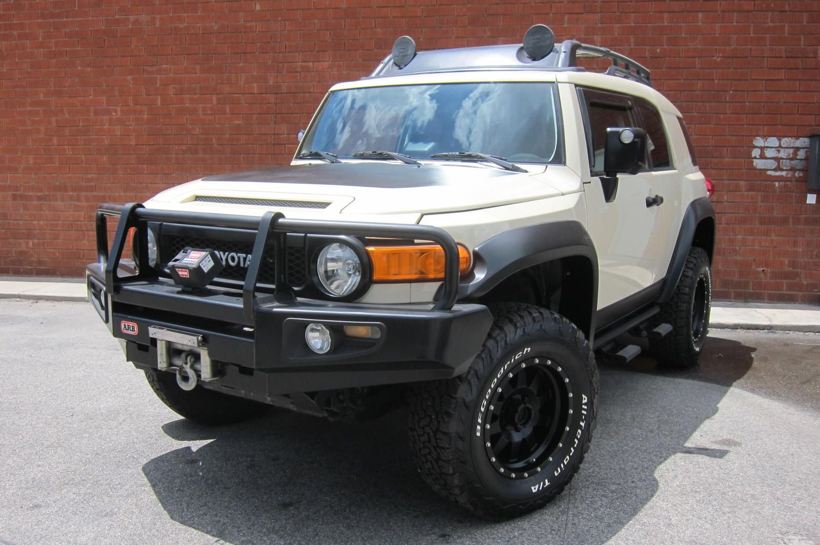 2010 Toyota FJ Cruiser Trail Teams Edition 4×4 - 4