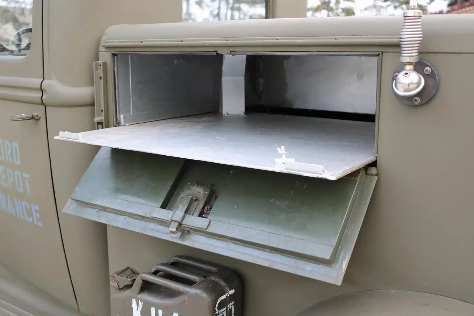 1942 Ford 1/2 Ton Utility Bed