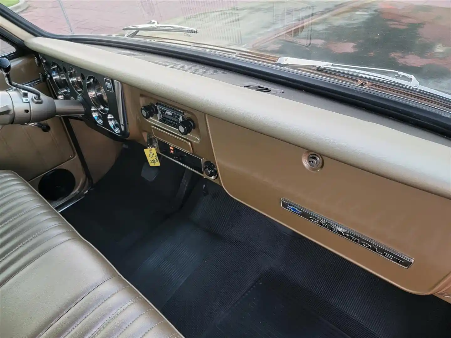 Cummins-Powered 1968 Chevrolet C-20 Custom