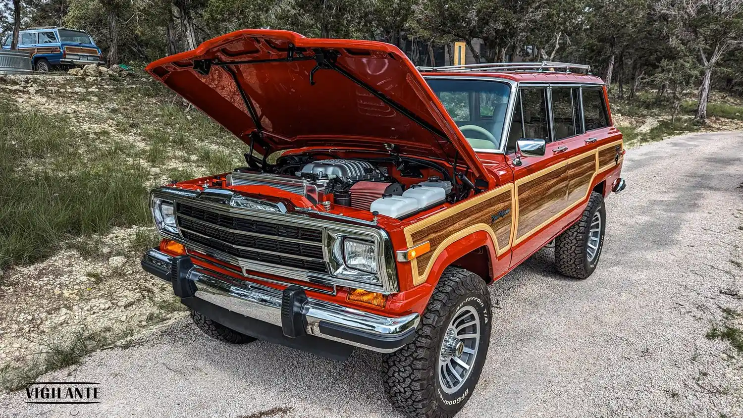 6.2L HEMI V8-Powered Jeep Grand Wagoneer 1988