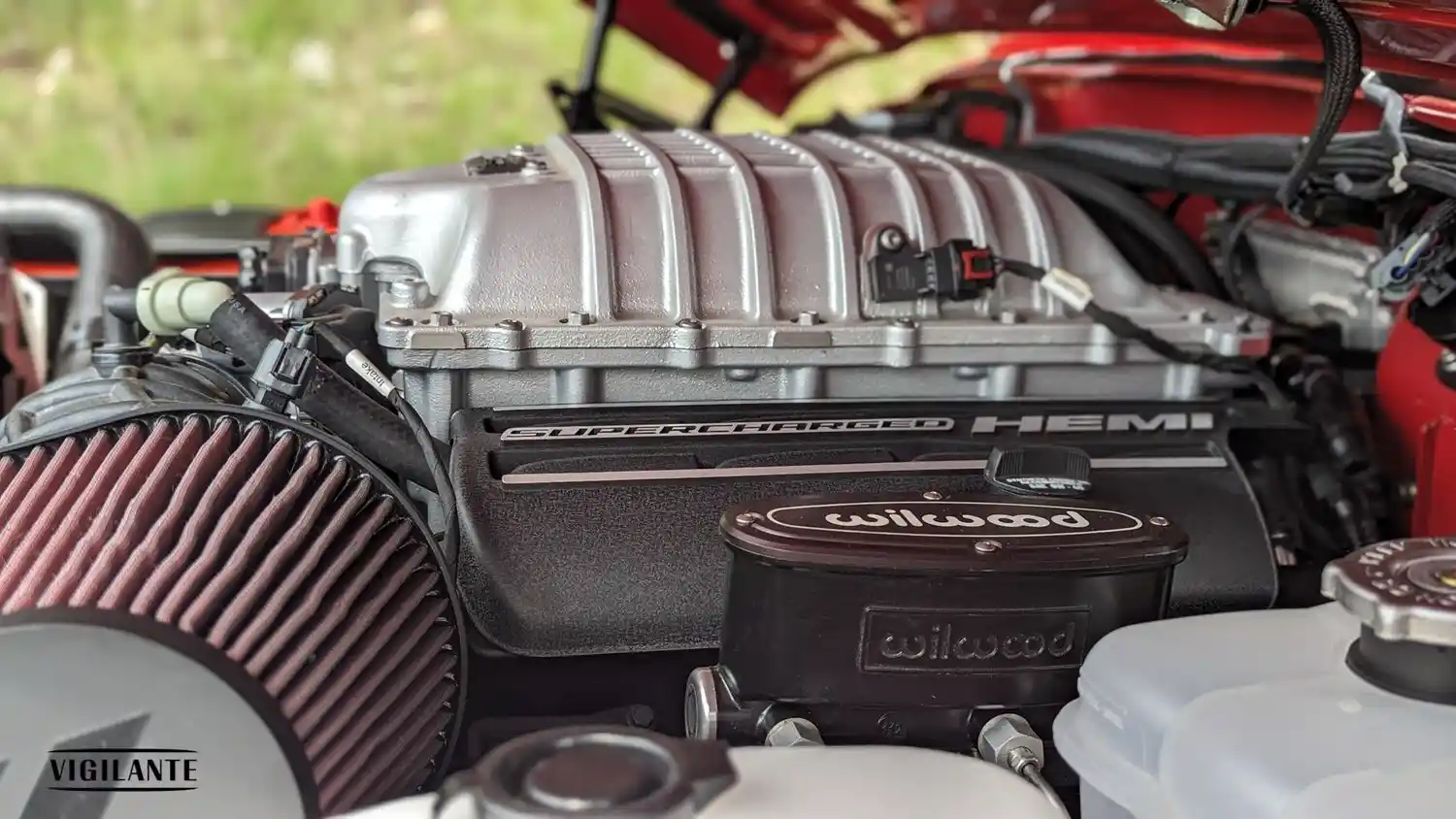 6.2L HEMI V8-Powered Jeep Grand Wagoneer 1988