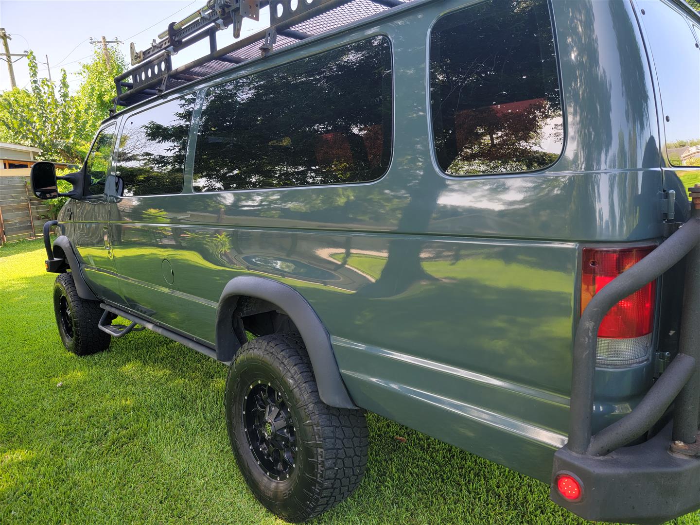 2002 Ford E-350 Super Duty