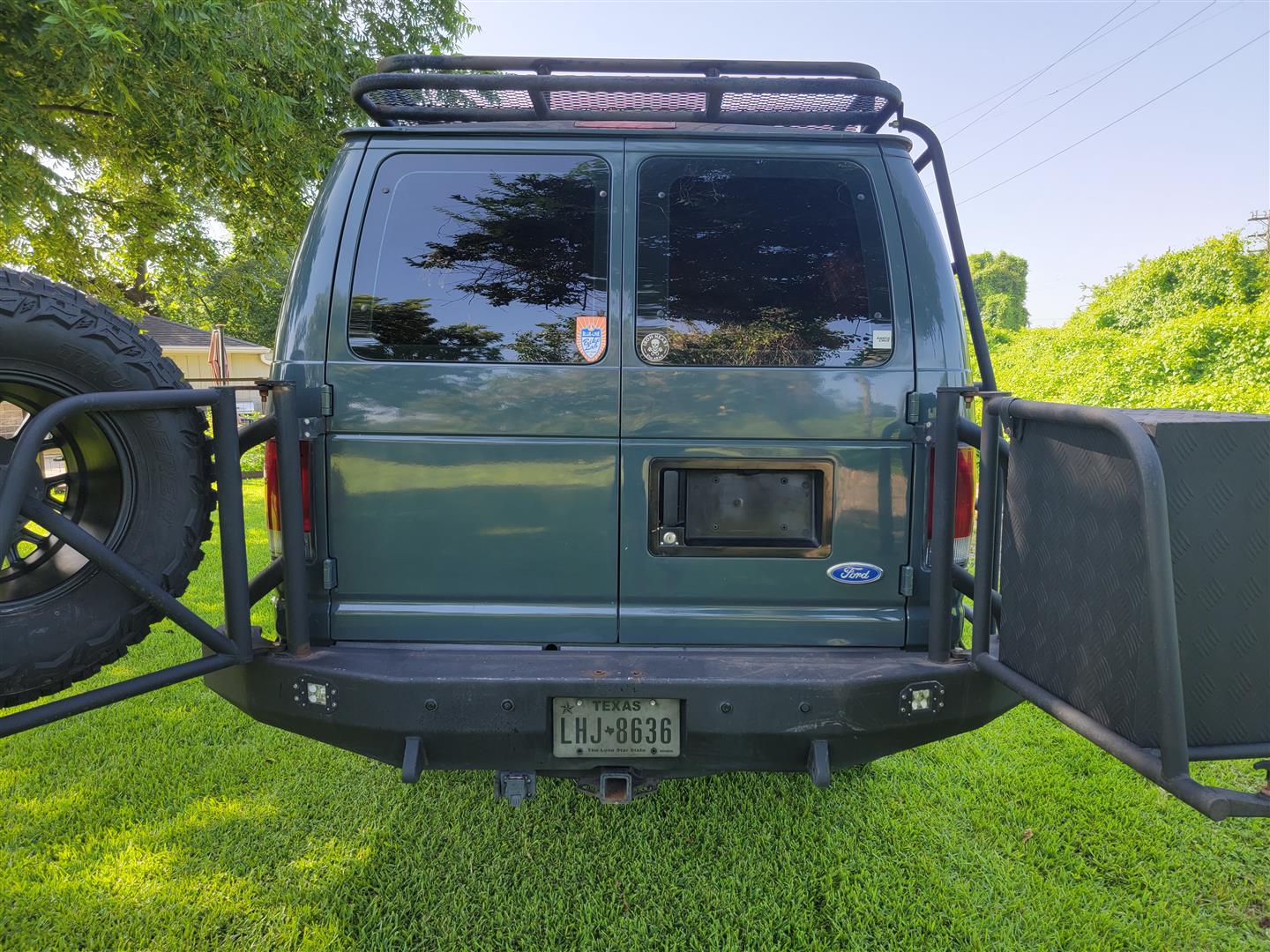 2002 Ford E-350 Super Duty