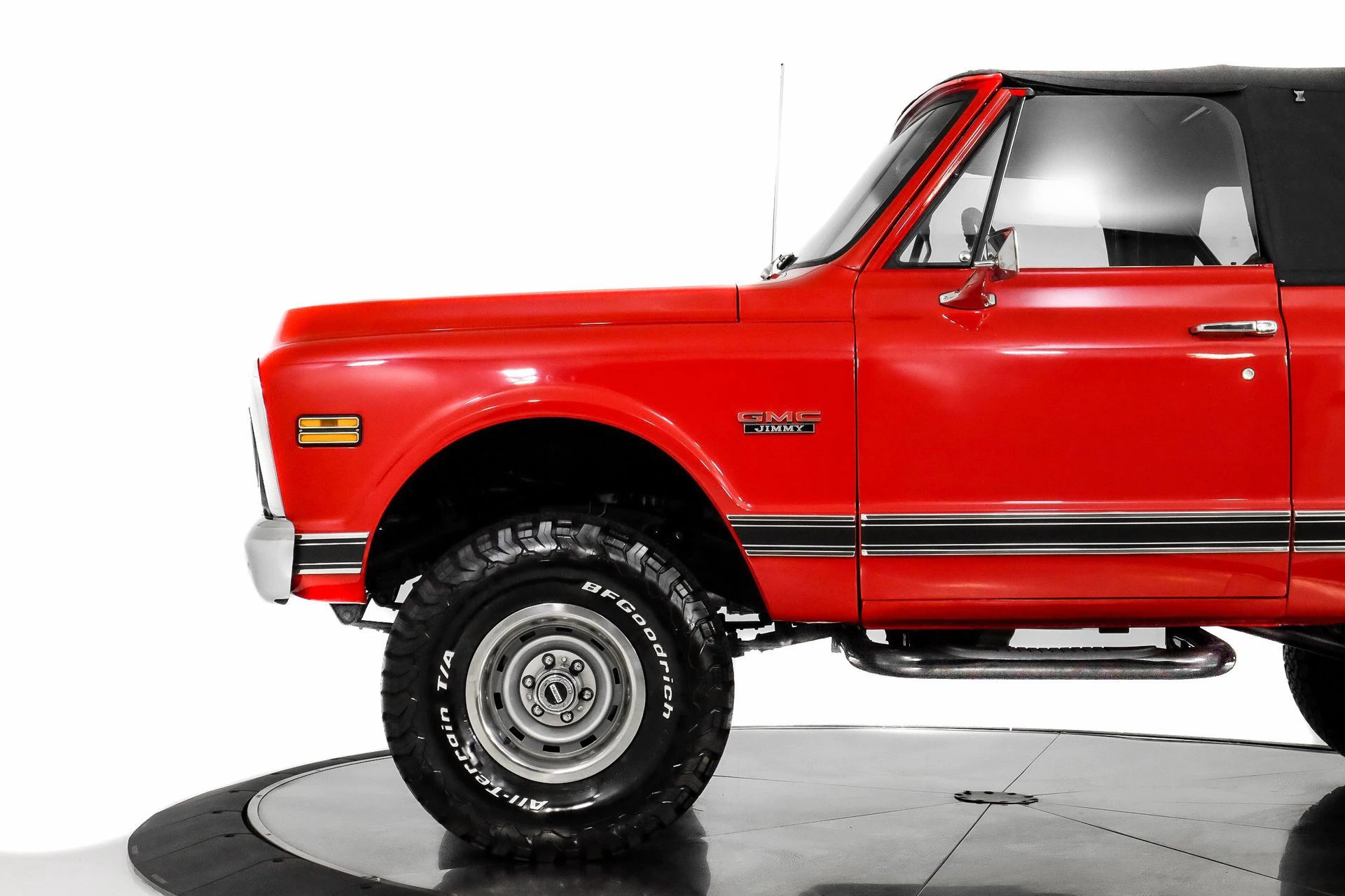 Sold: 1972 GMC Jimmy Custom