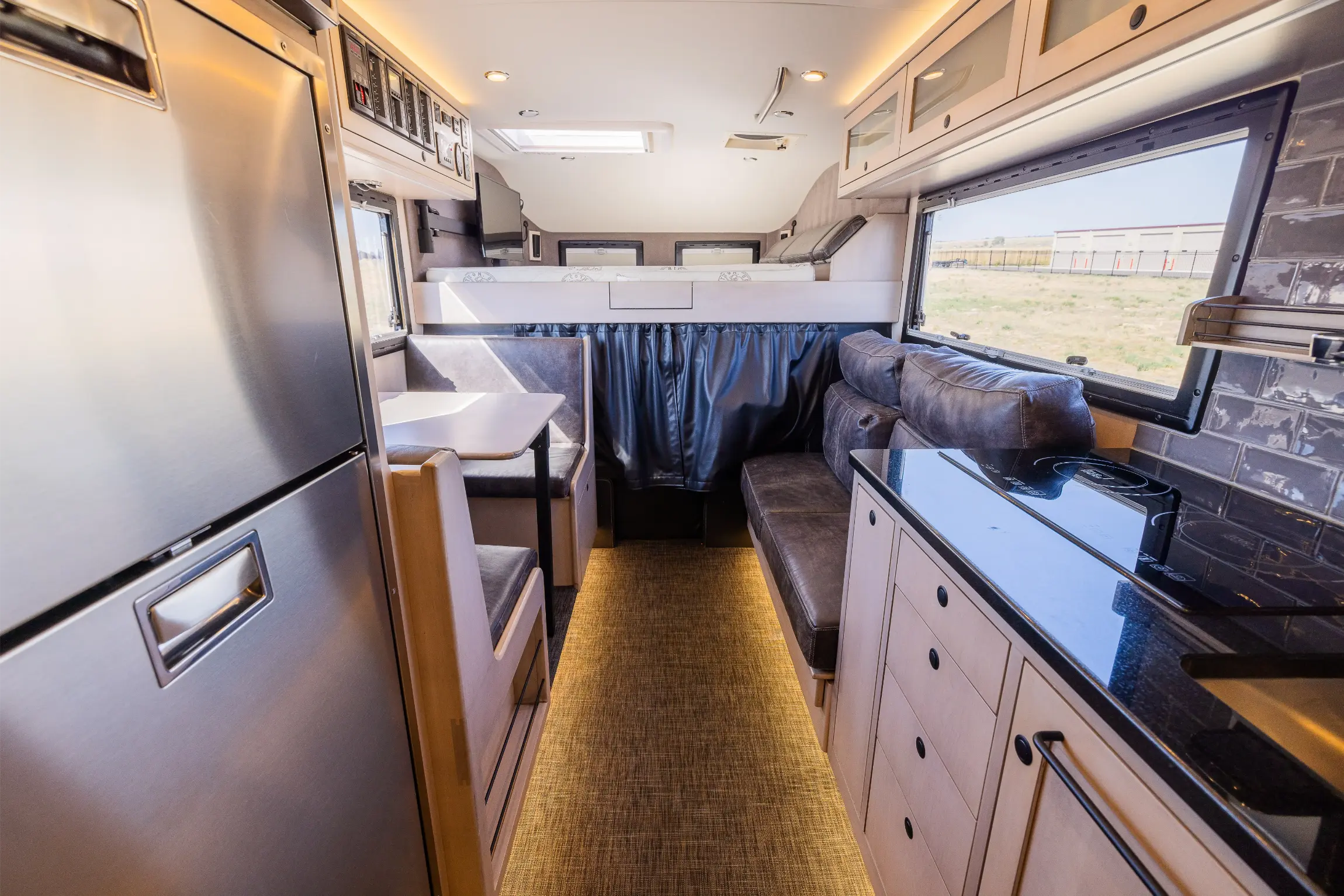 EarthRoamer XV-LTS 193