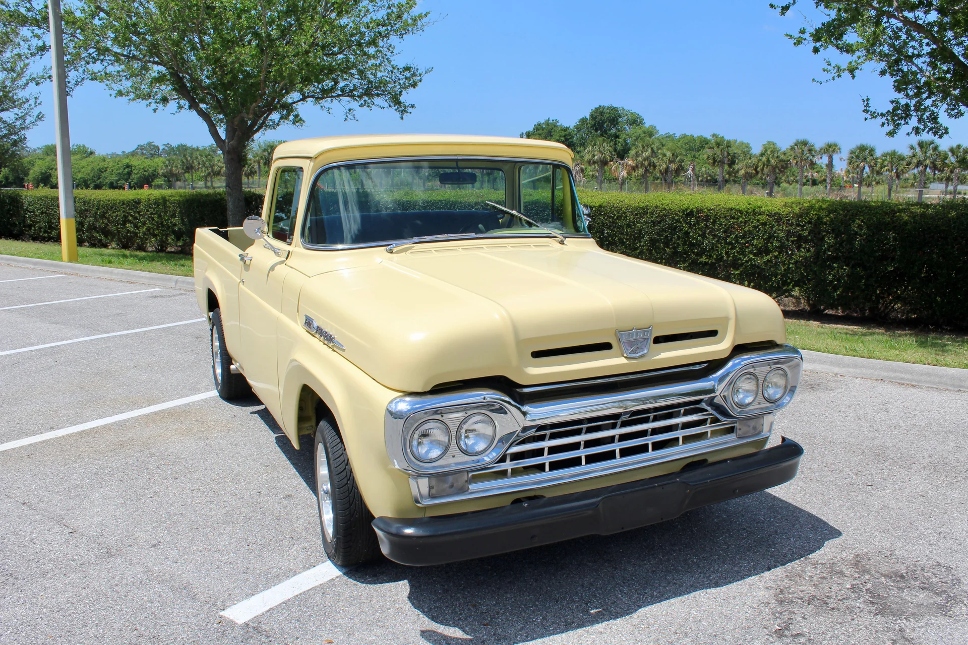 1960 Ford F-100 Custom