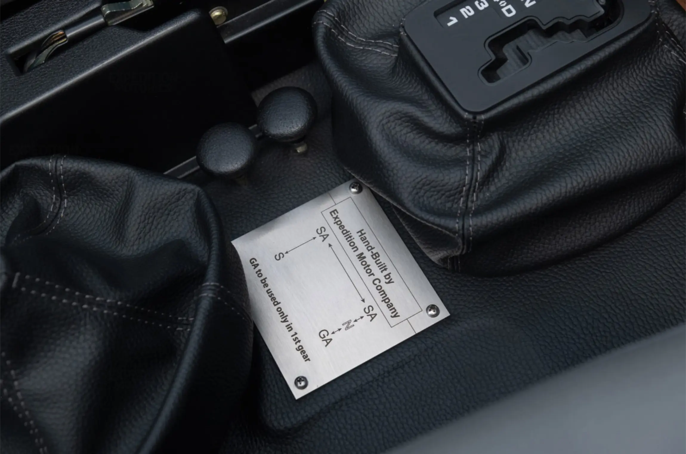 1991 Mercedes-Benz 250 GD Wolf