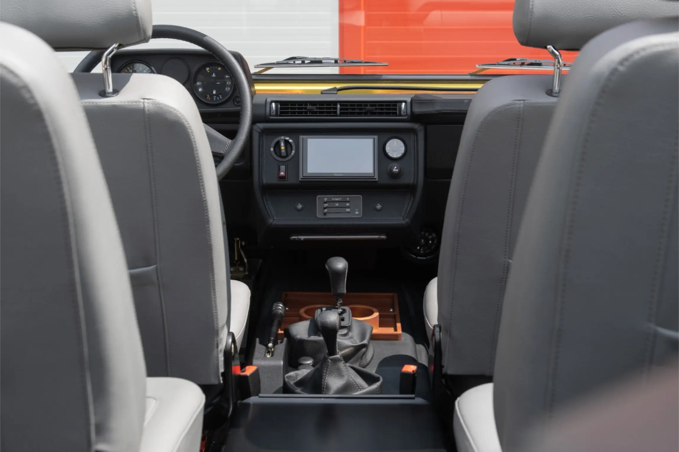 1991 Mercedes-Benz 250 GD Wolf