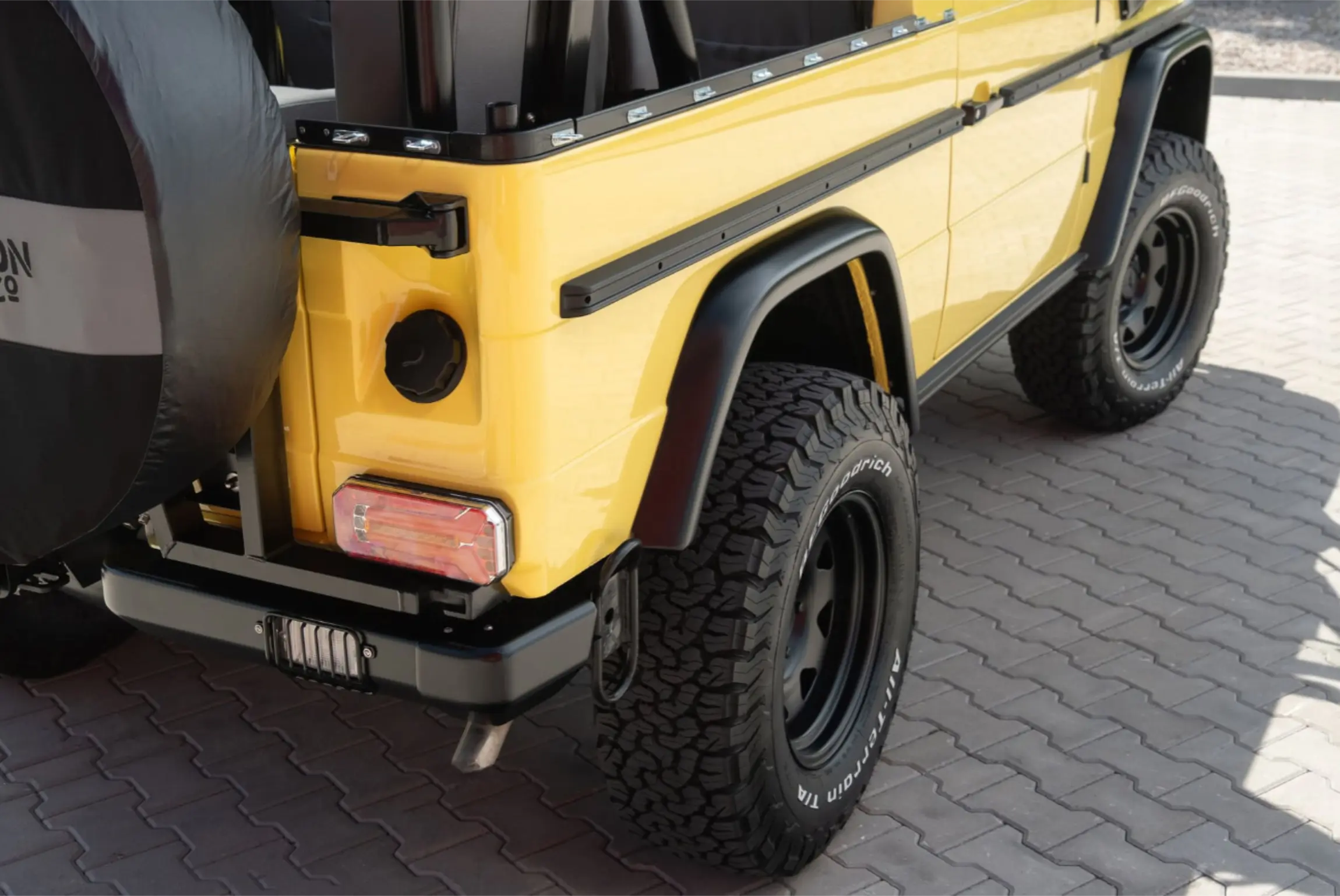 1991 Mercedes-Benz 250 GD Wolf