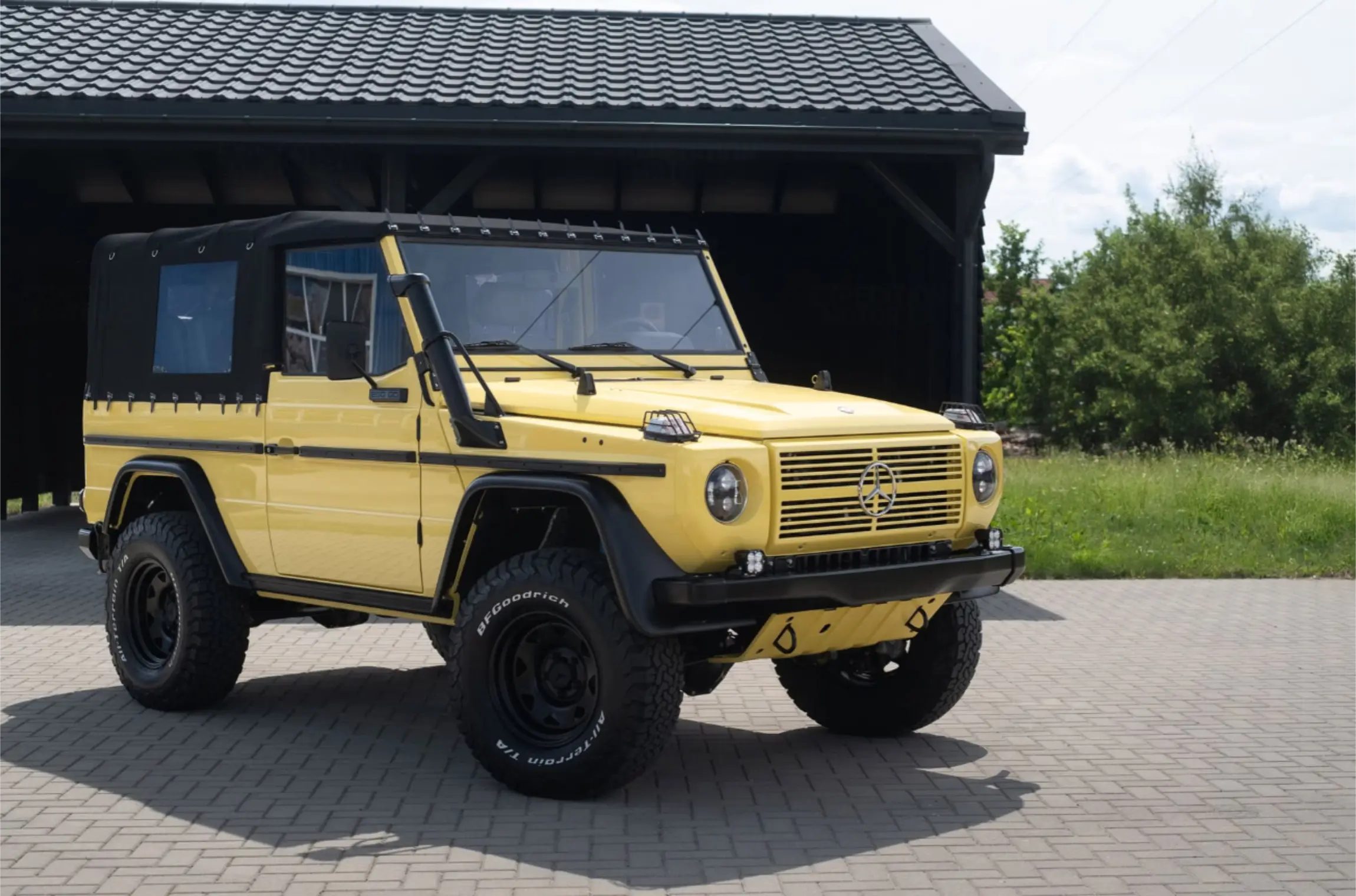 1991 Mercedes-Benz 250 GD Wolf