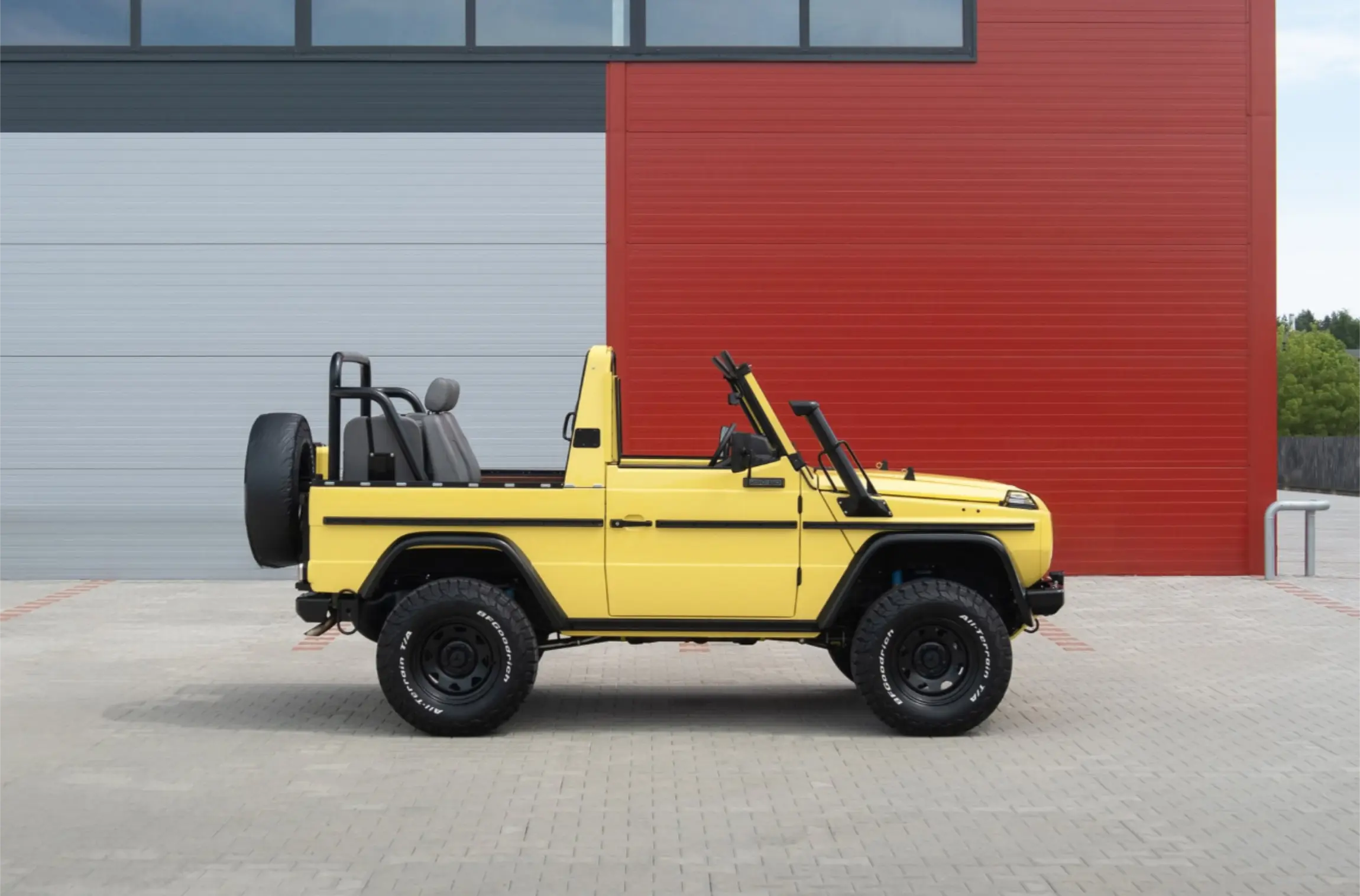 1991 Mercedes-Benz 250 GD Wolf