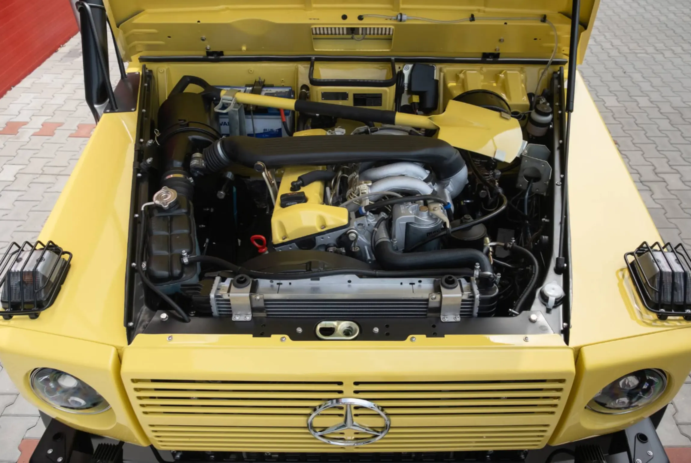 1991 Mercedes-Benz 250 GD Wolf