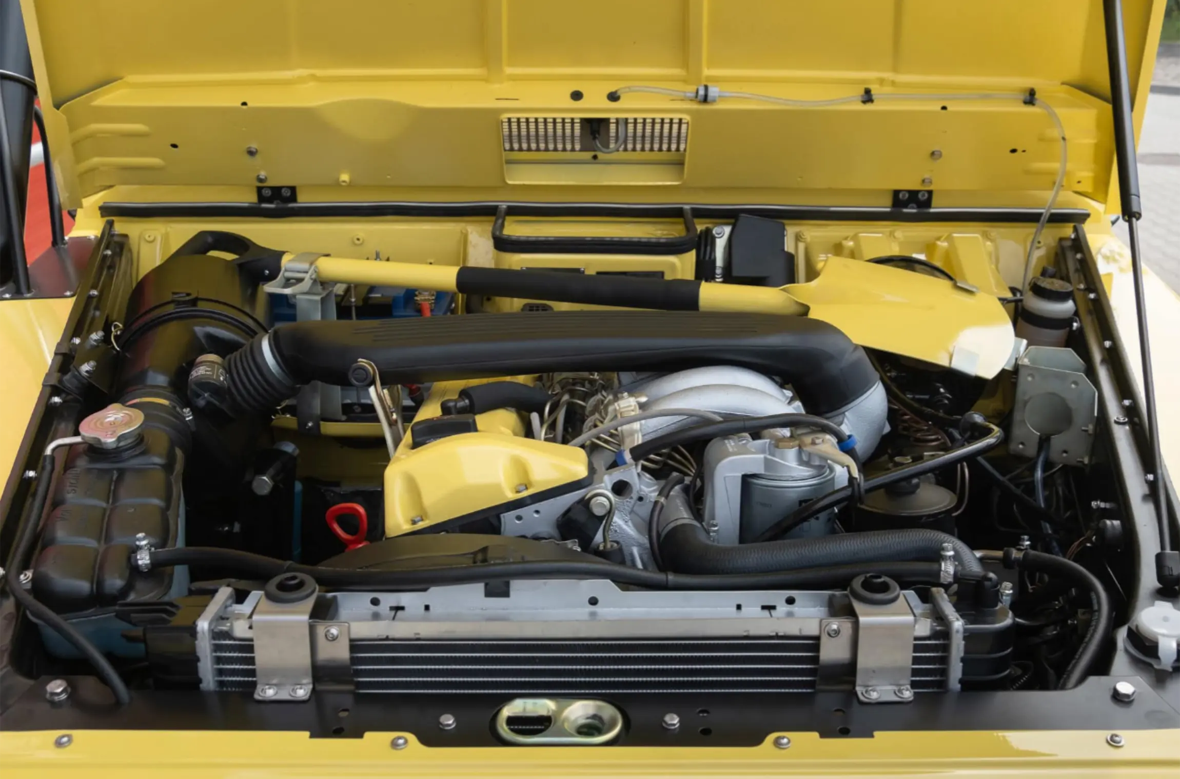 1991 Mercedes-Benz 250 GD Wolf