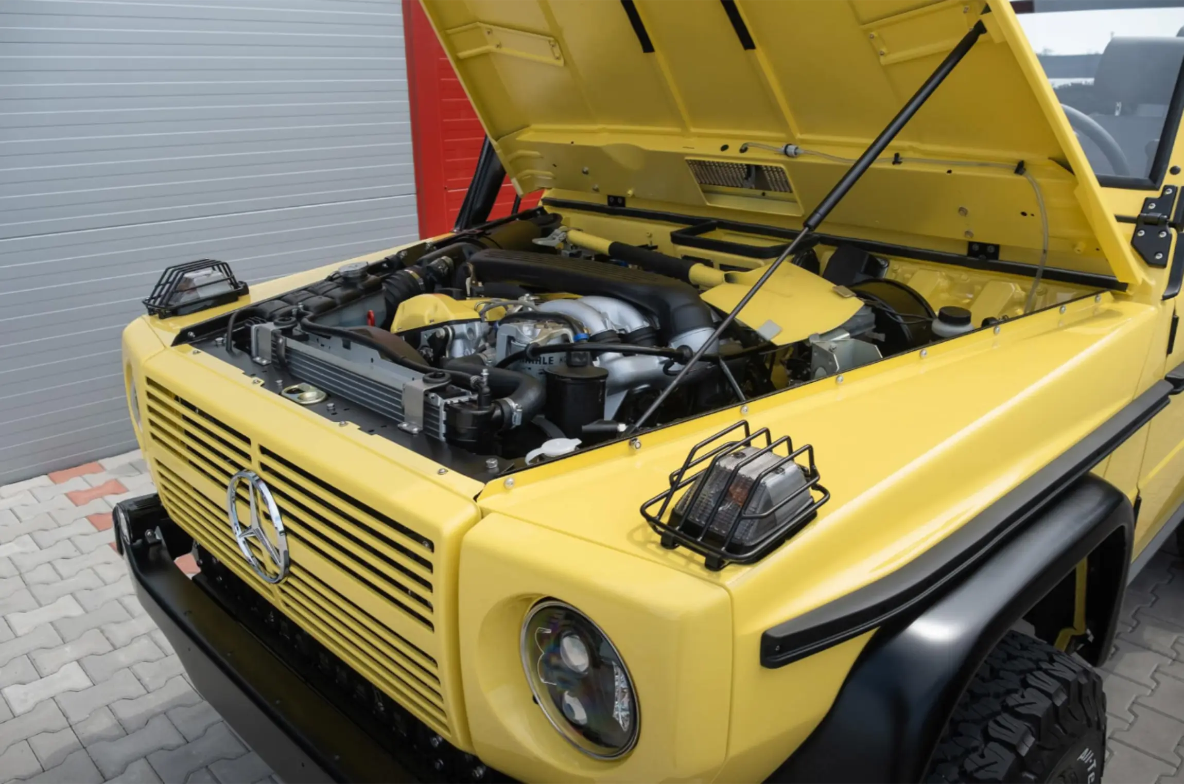 1991 Mercedes-Benz 250 GD Wolf