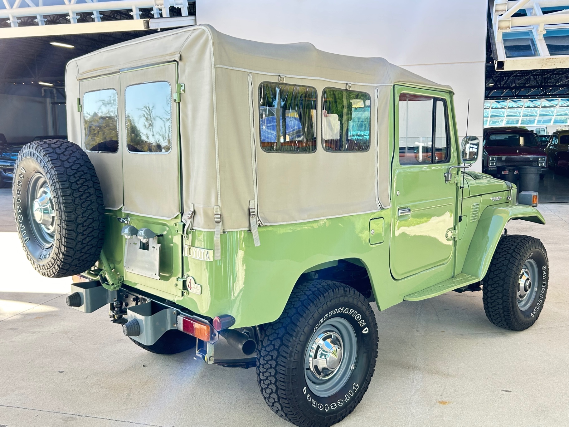 1965 Toyota Land Cruiser FJ40 - 4