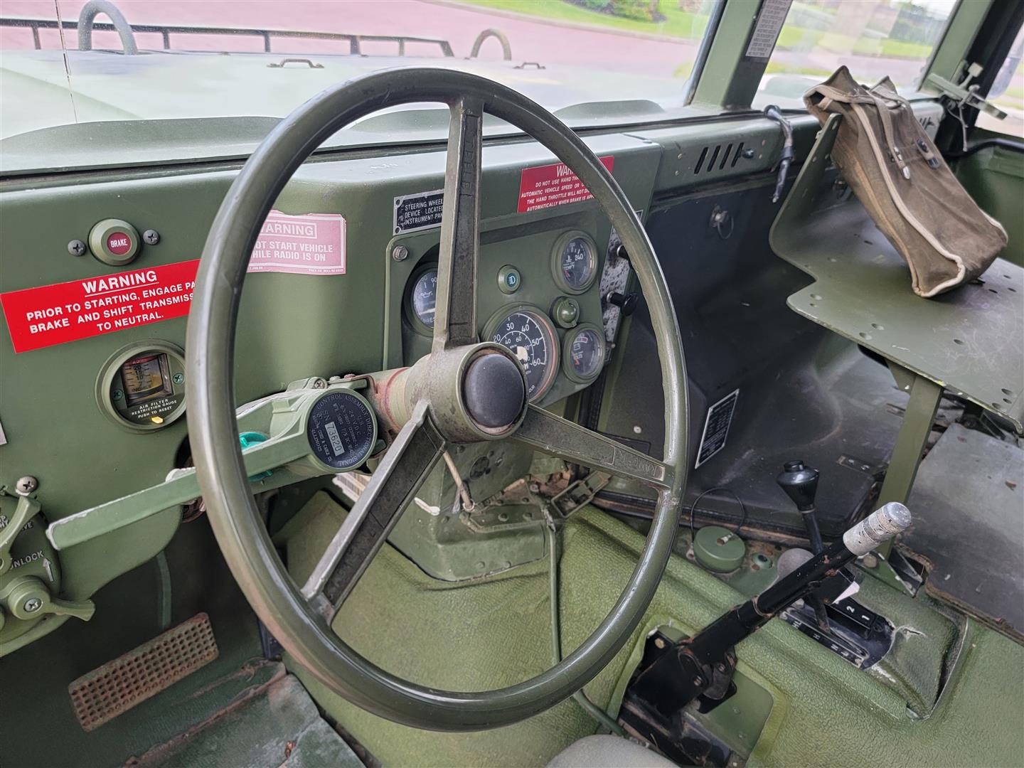 1994 AM General Humvee (M998)