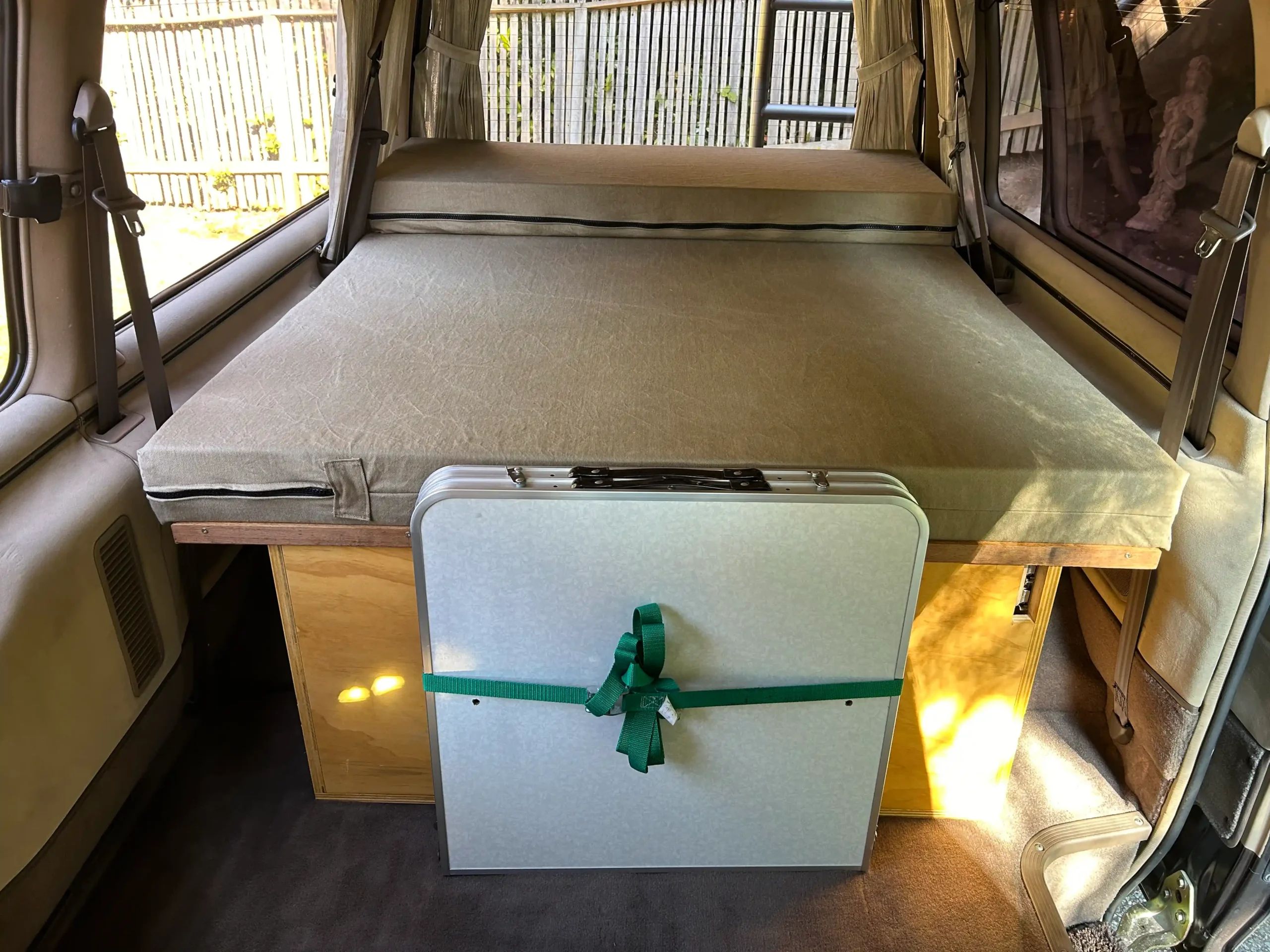 Sold: 1994 Nissan Caravan E24 Limousine 4×4