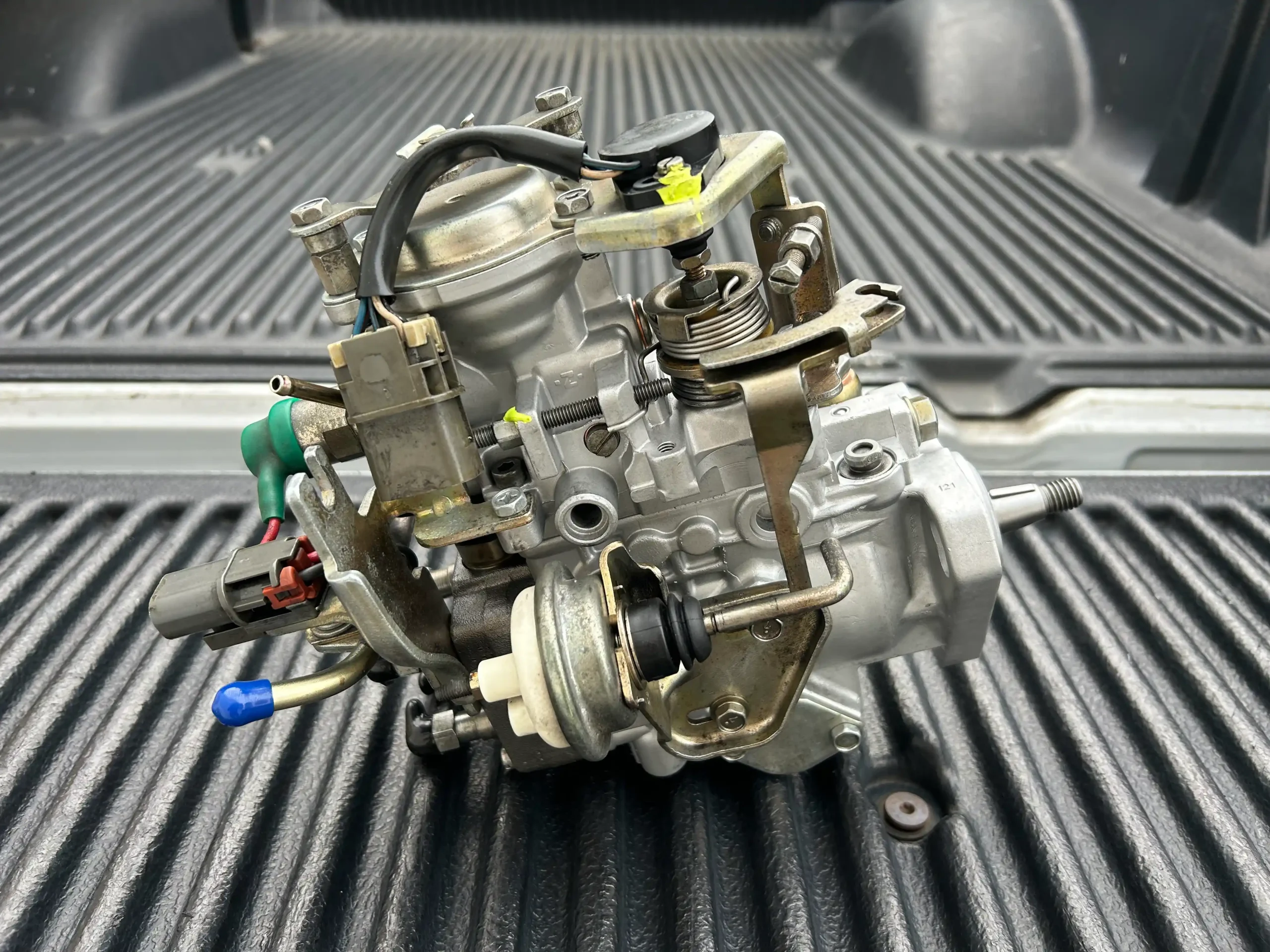 Sold: 1994 Nissan Caravan E24 Limousine 4×4