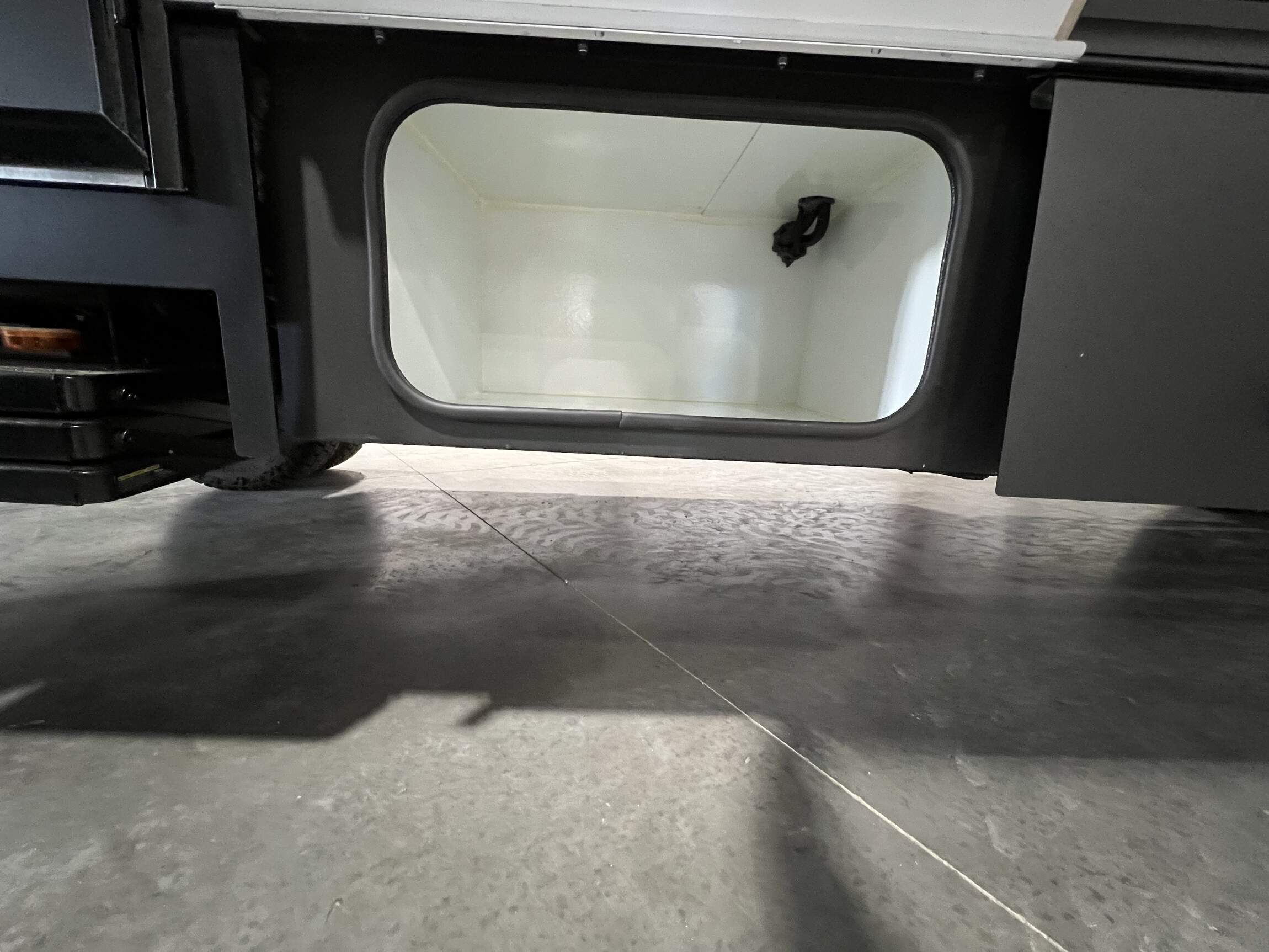 2023 Ford F-550 MOAB Trailblazer