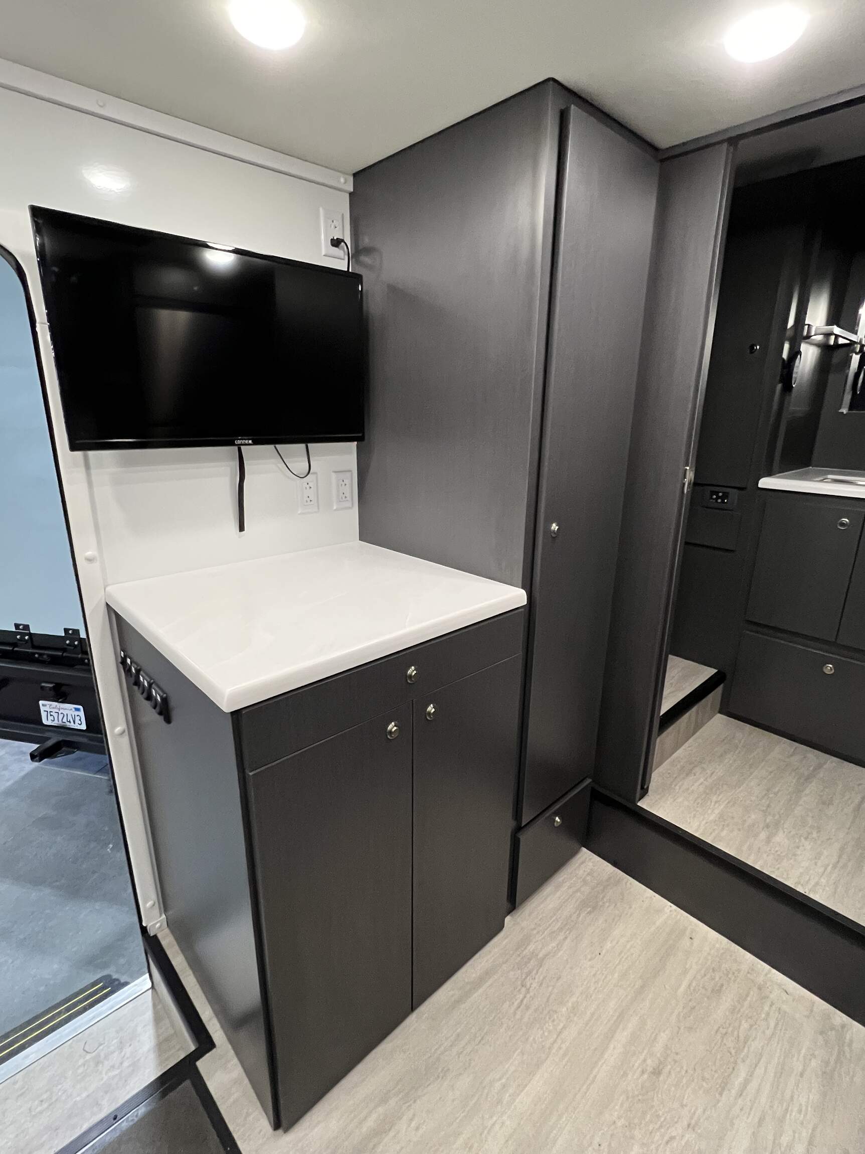 2023 Ford F-550 MOAB Trailblazer